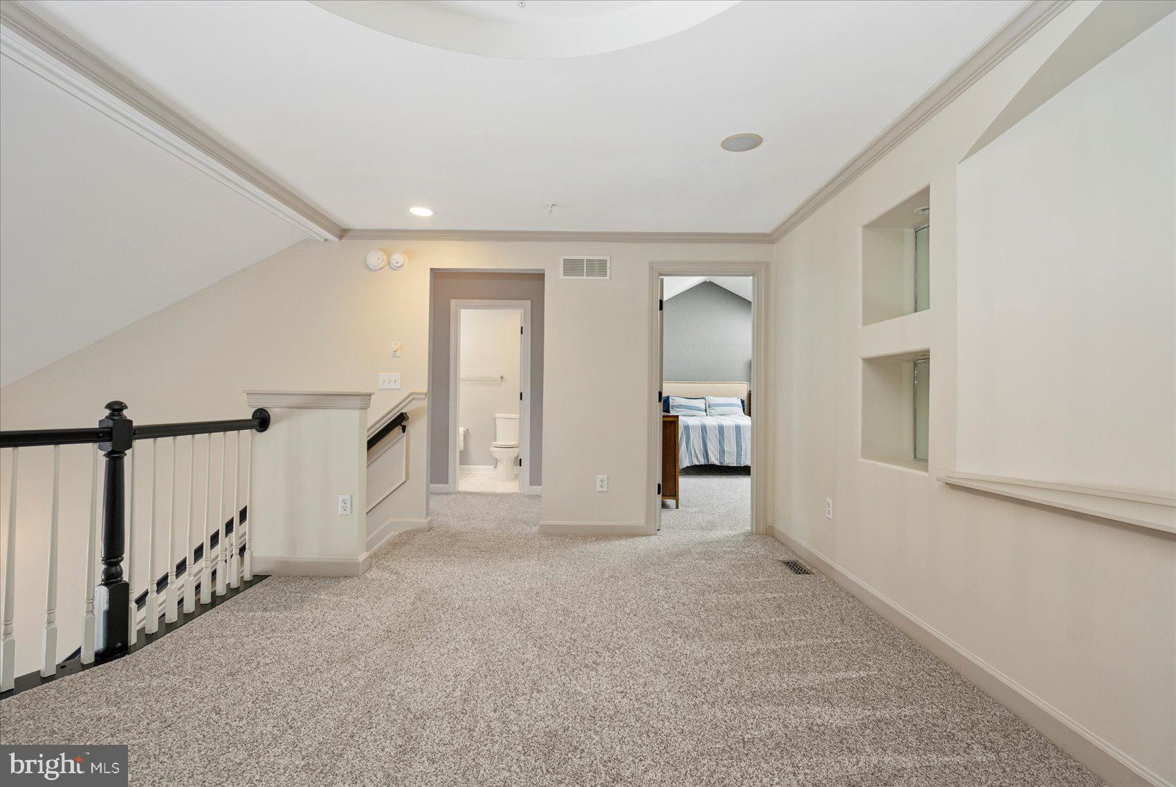 BARRINGTON - Residential