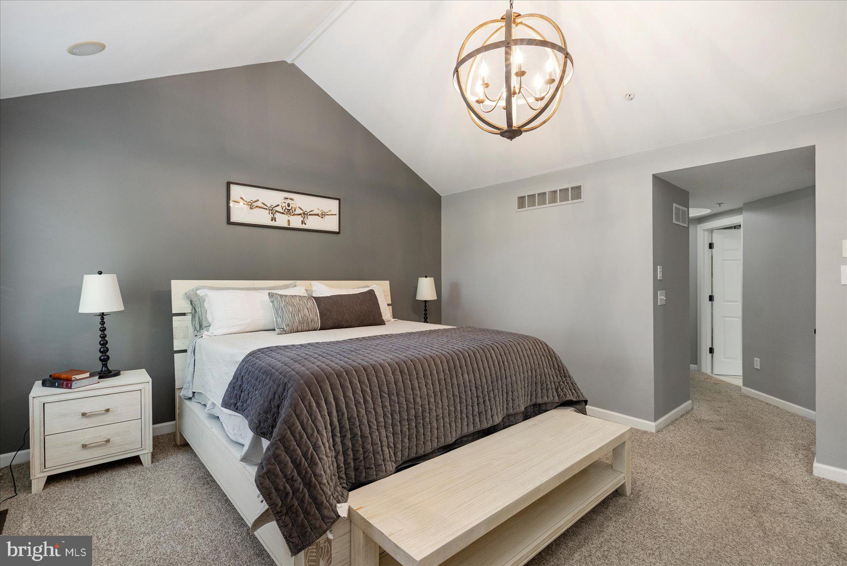 BARRINGTON - Residential