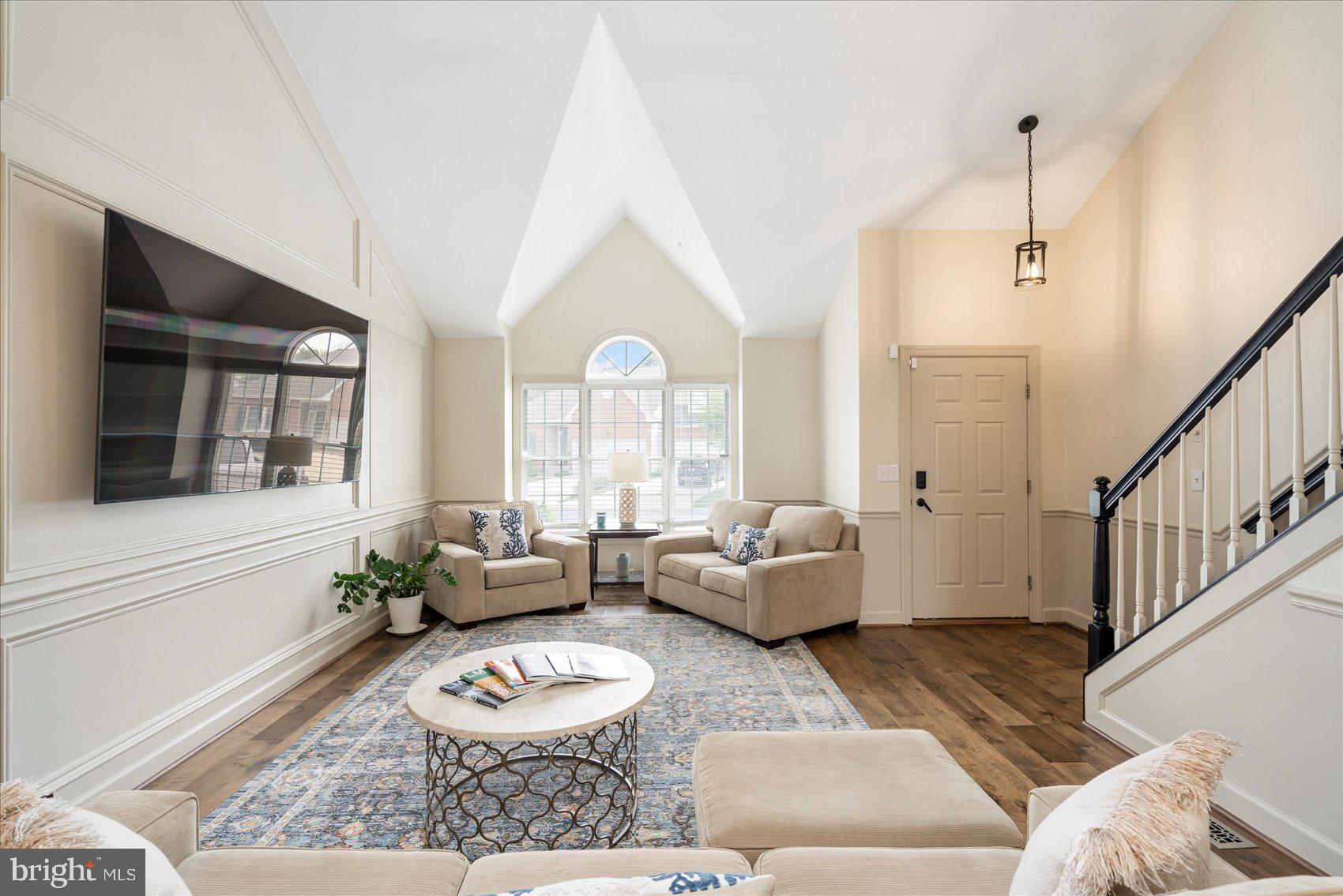 BARRINGTON - Residential