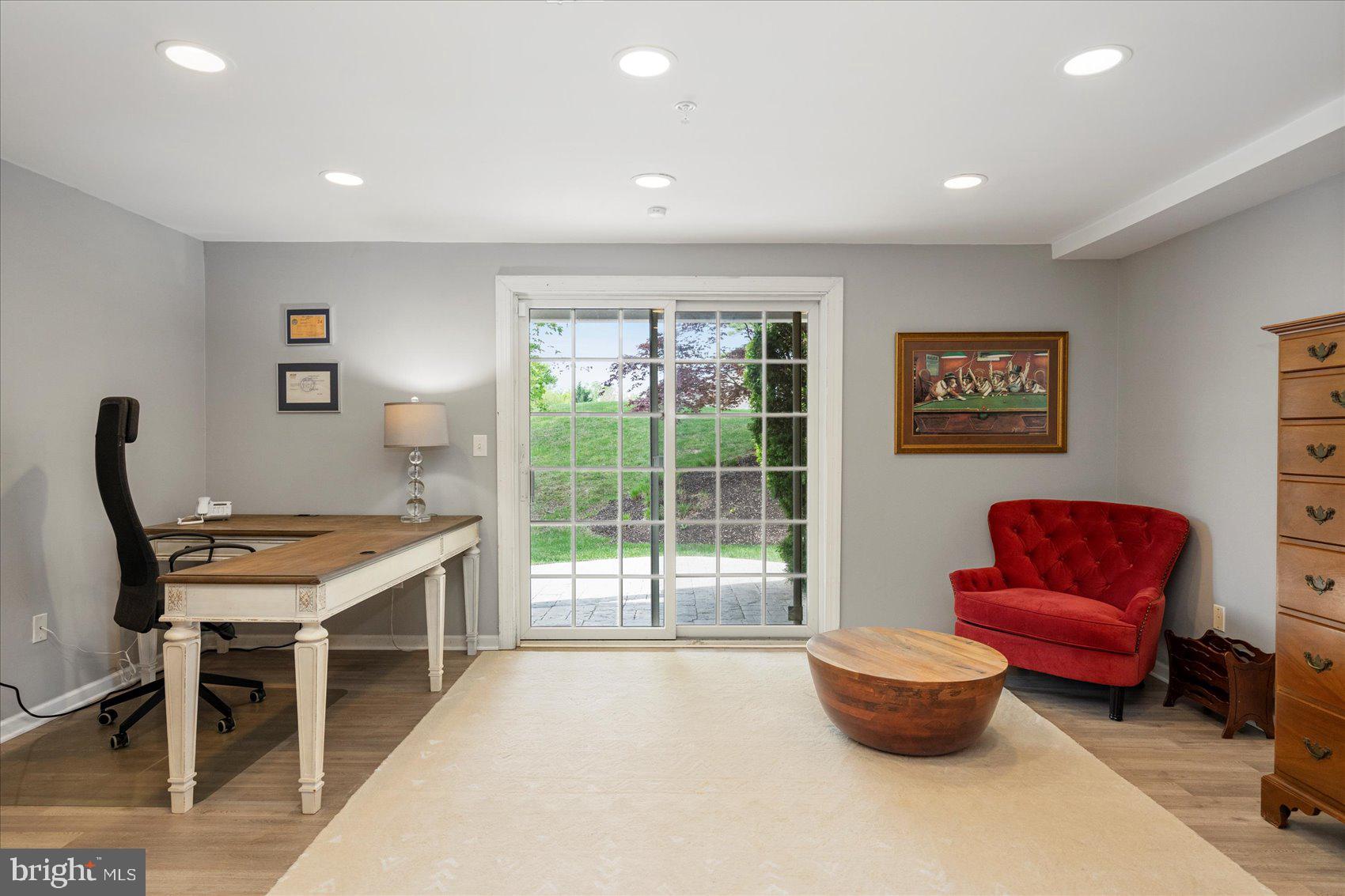 BARRINGTON - Residential