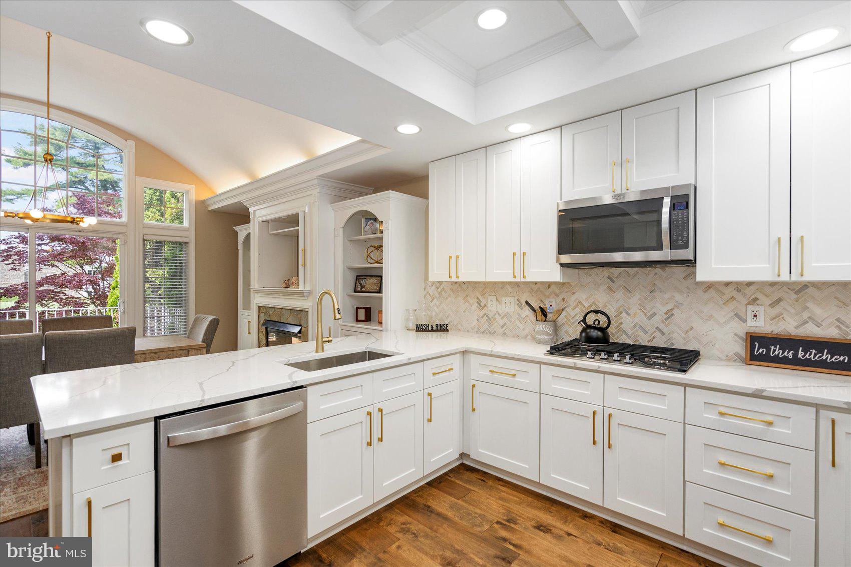 BARRINGTON - Residential