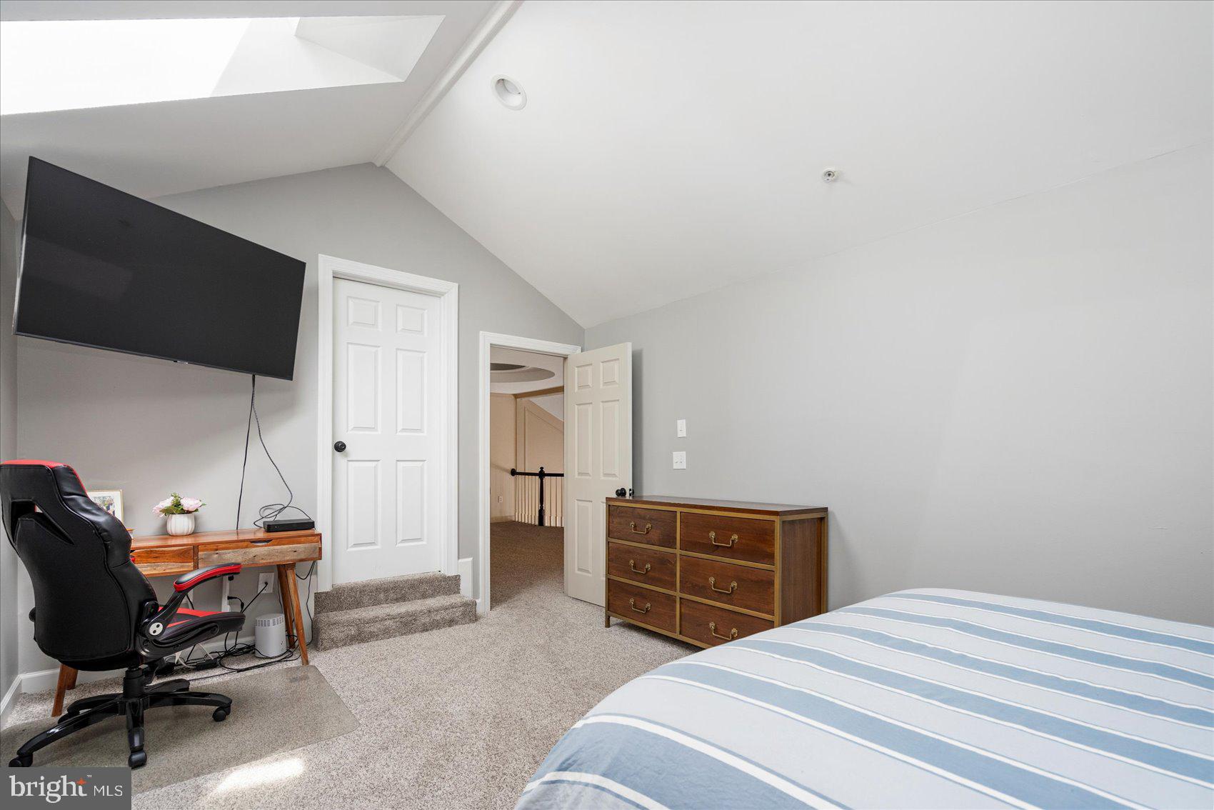 BARRINGTON - Residential