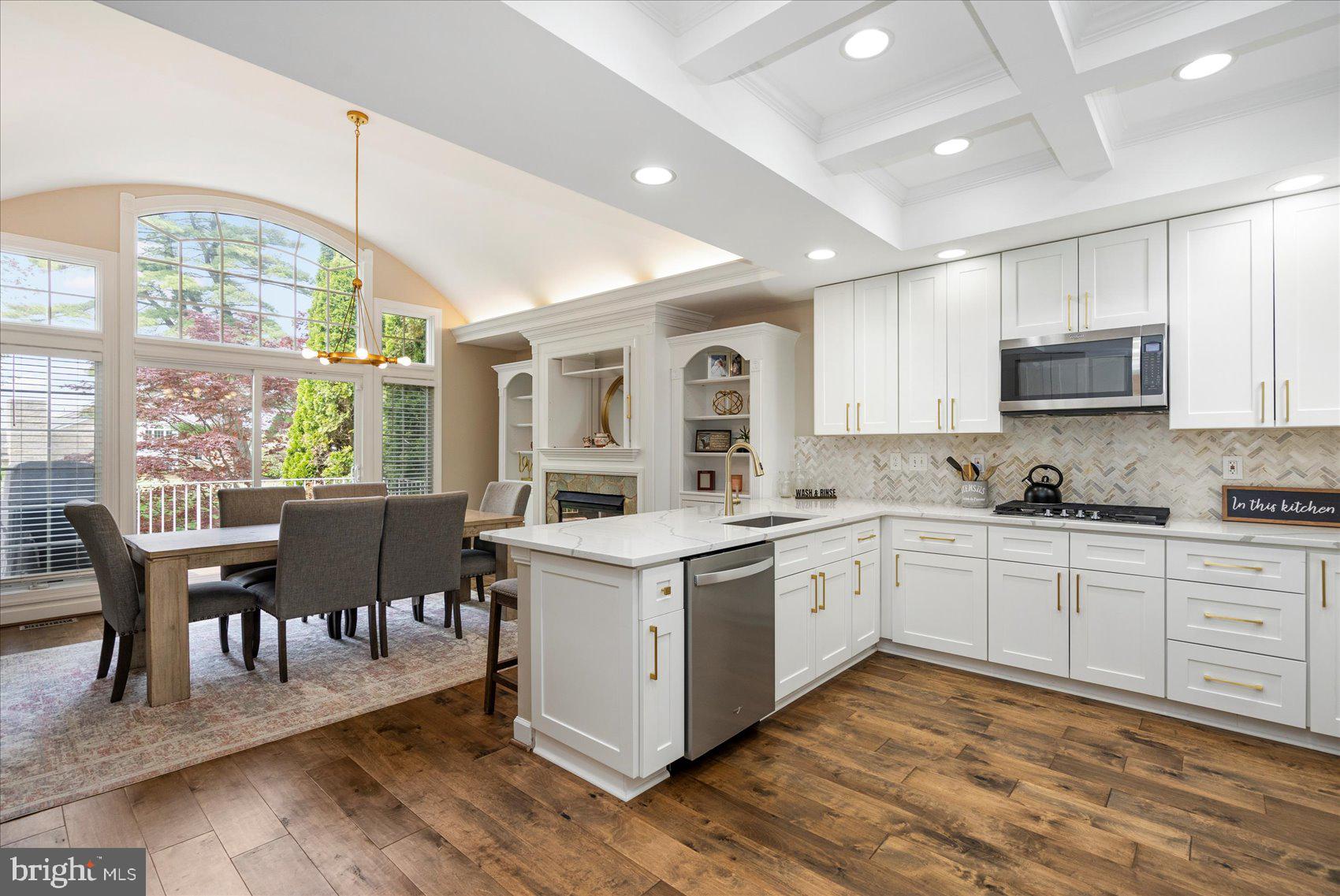 BARRINGTON - Residential