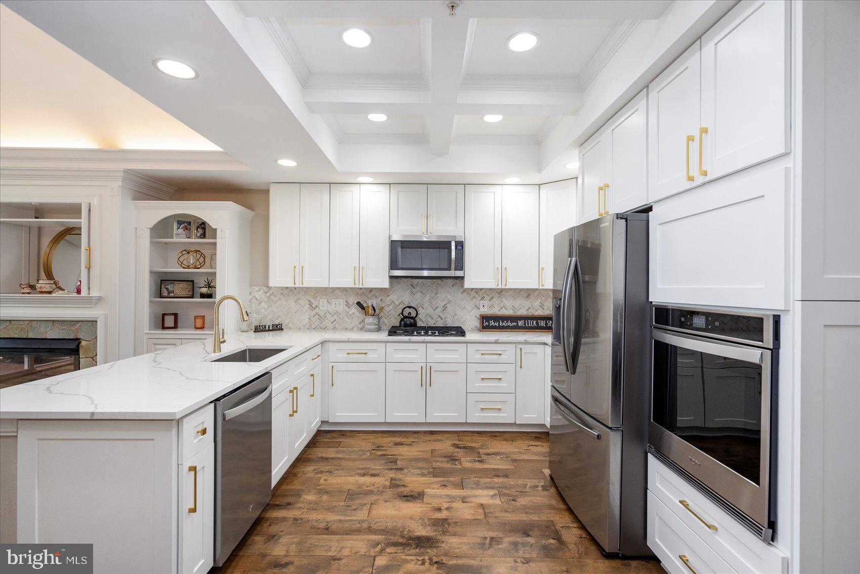 BARRINGTON - Residential