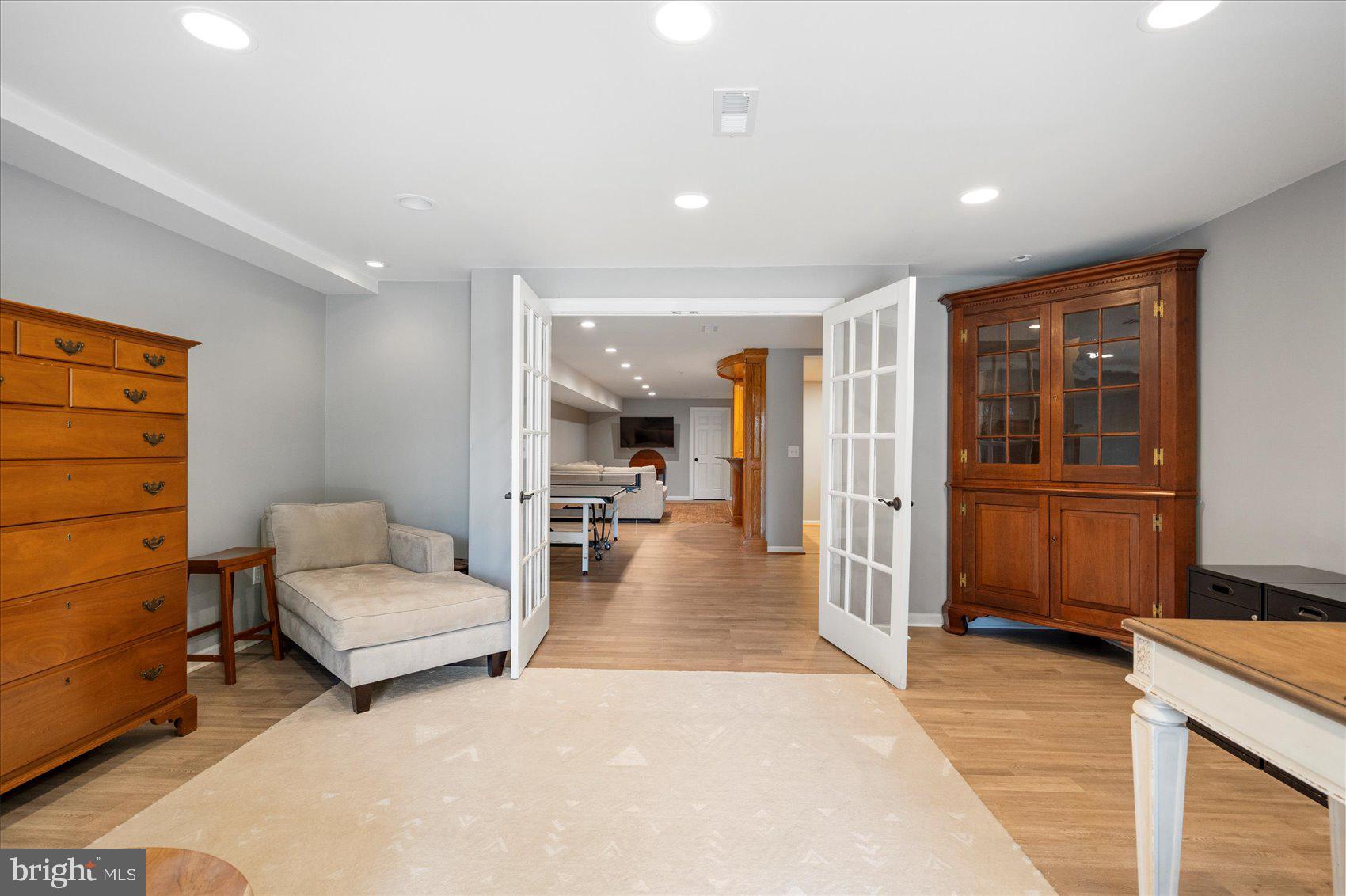 BARRINGTON - Residential