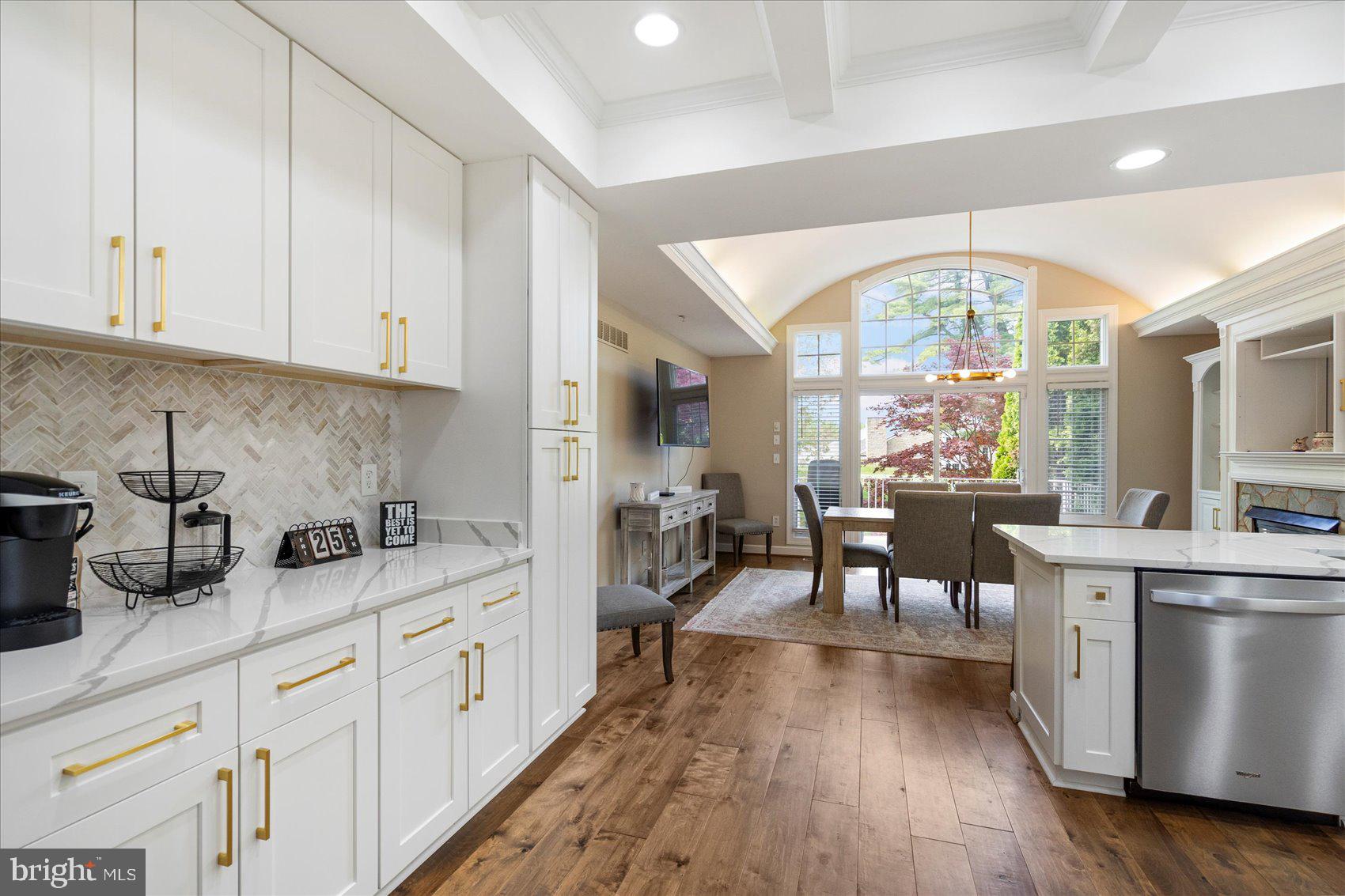 BARRINGTON - Residential