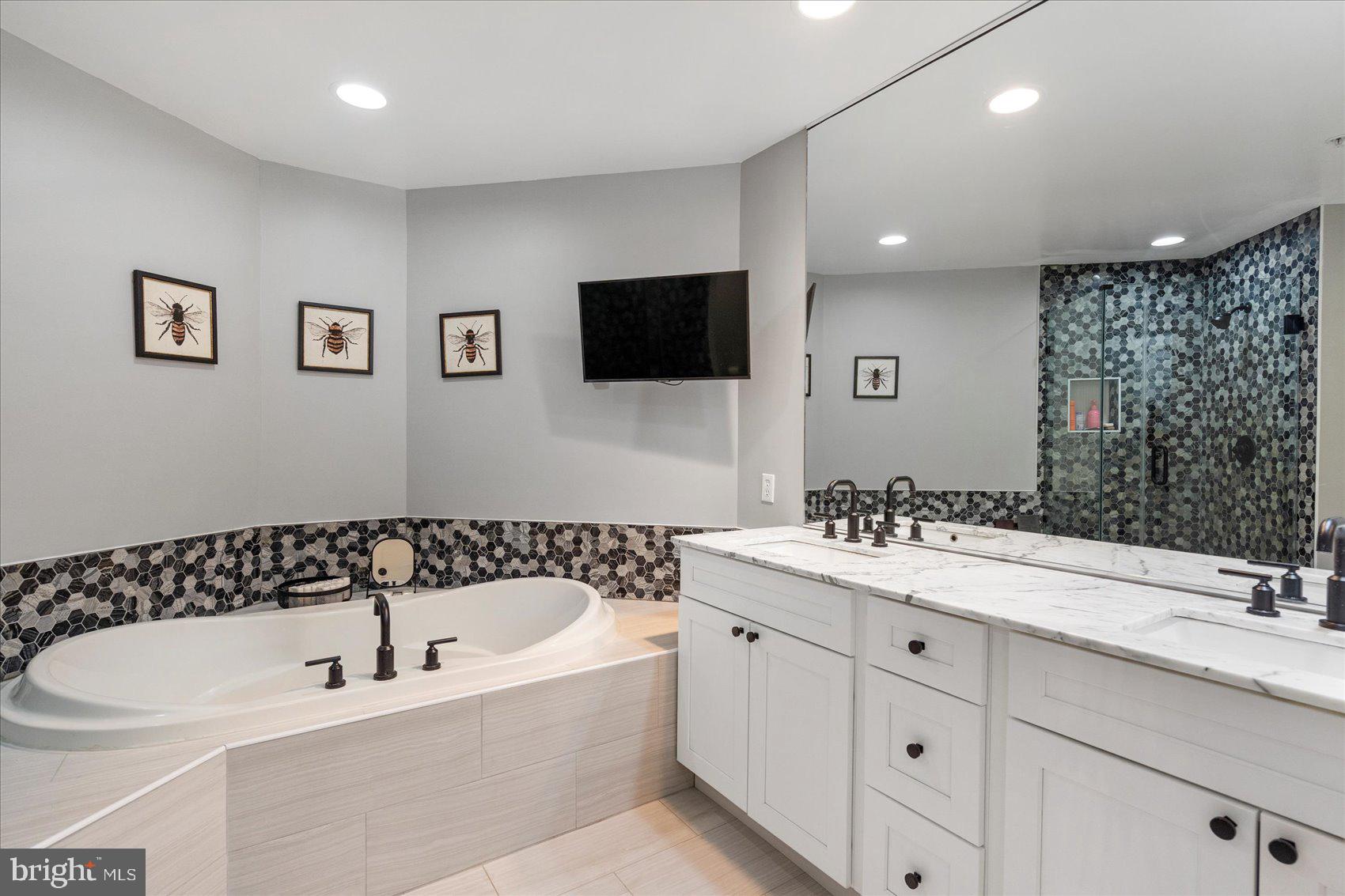 BARRINGTON - Residential