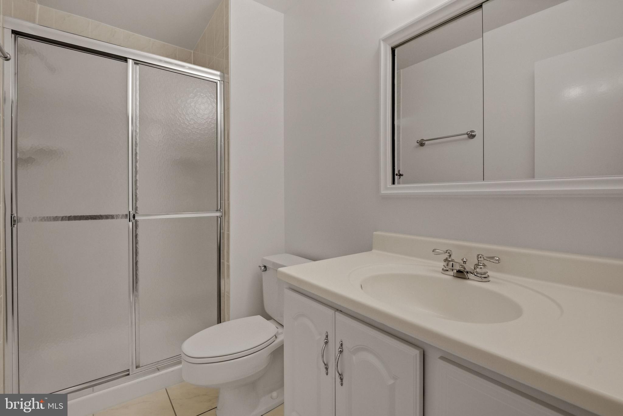 WESTLAKE TERRACE - Residential Lease