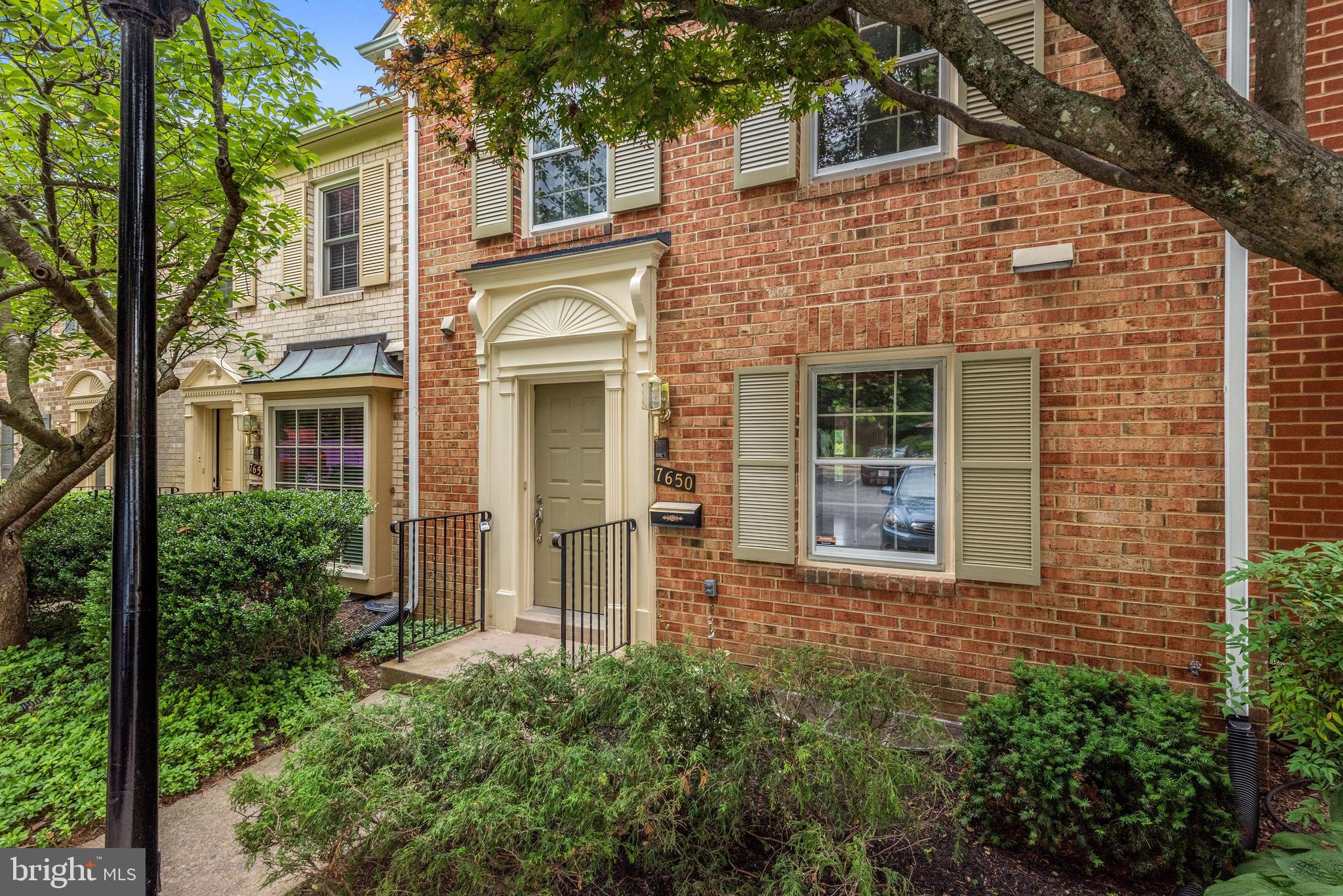 WESTLAKE TERRACE - Residential Lease