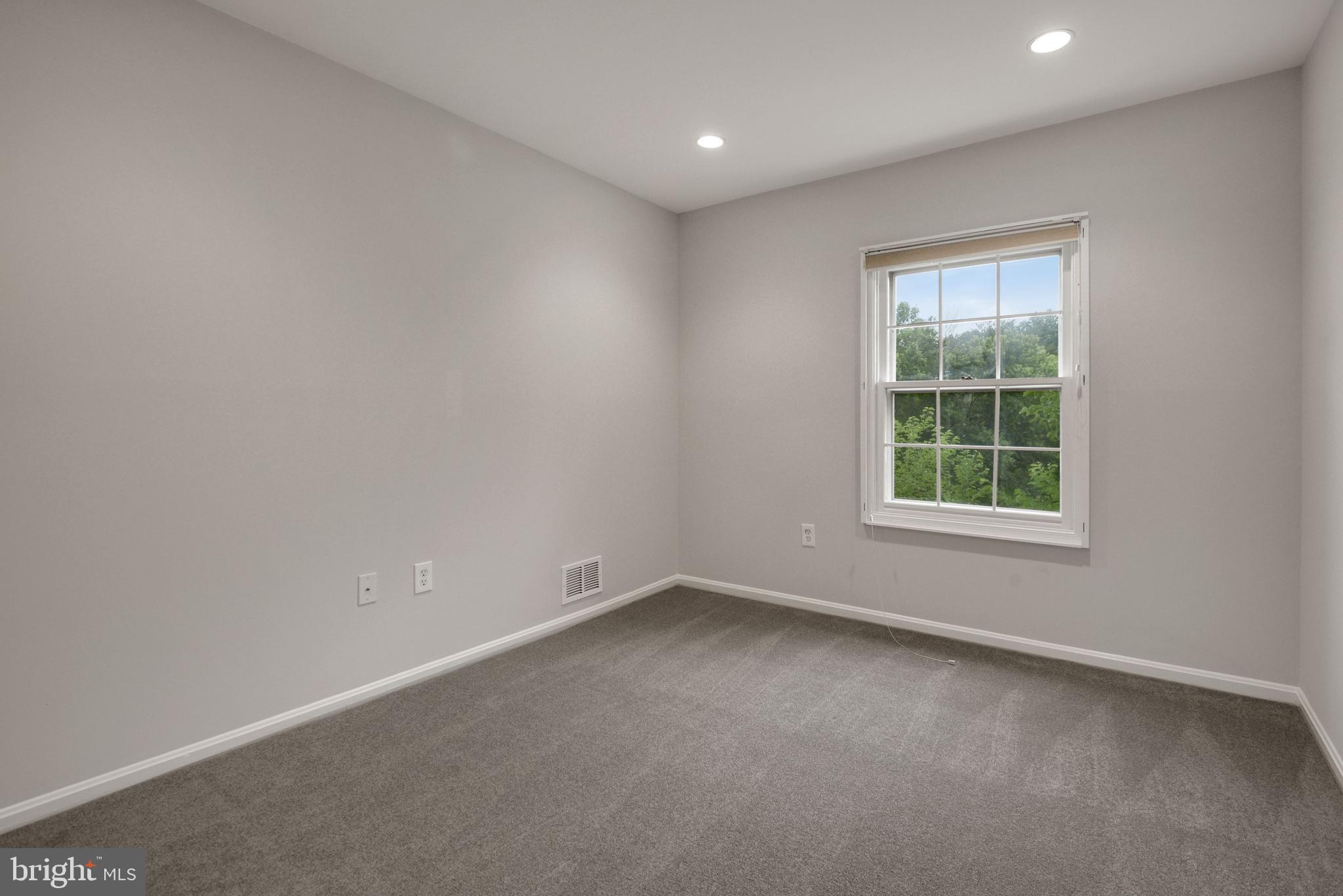 WESTLAKE TERRACE - Residential Lease