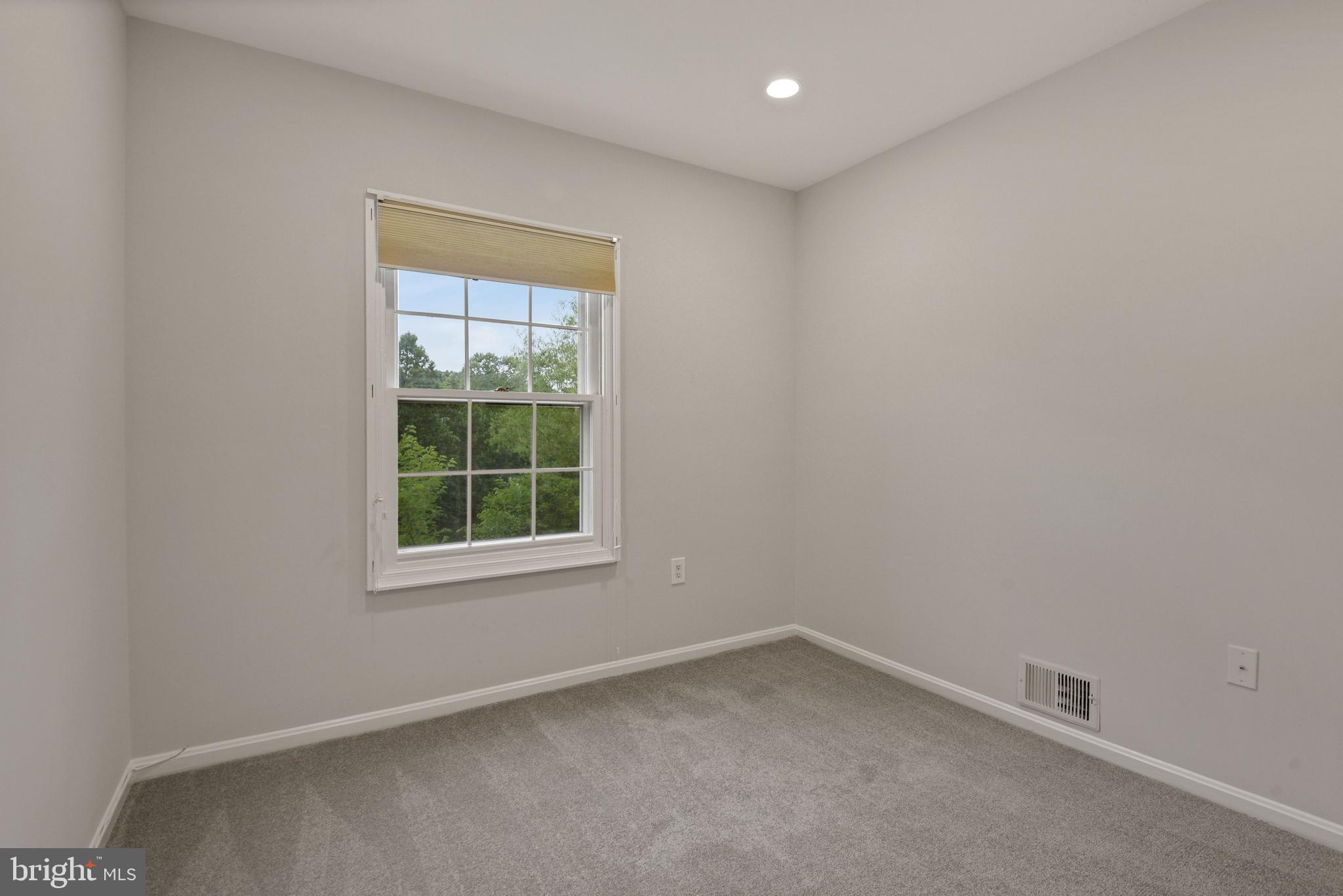 WESTLAKE TERRACE - Residential Lease