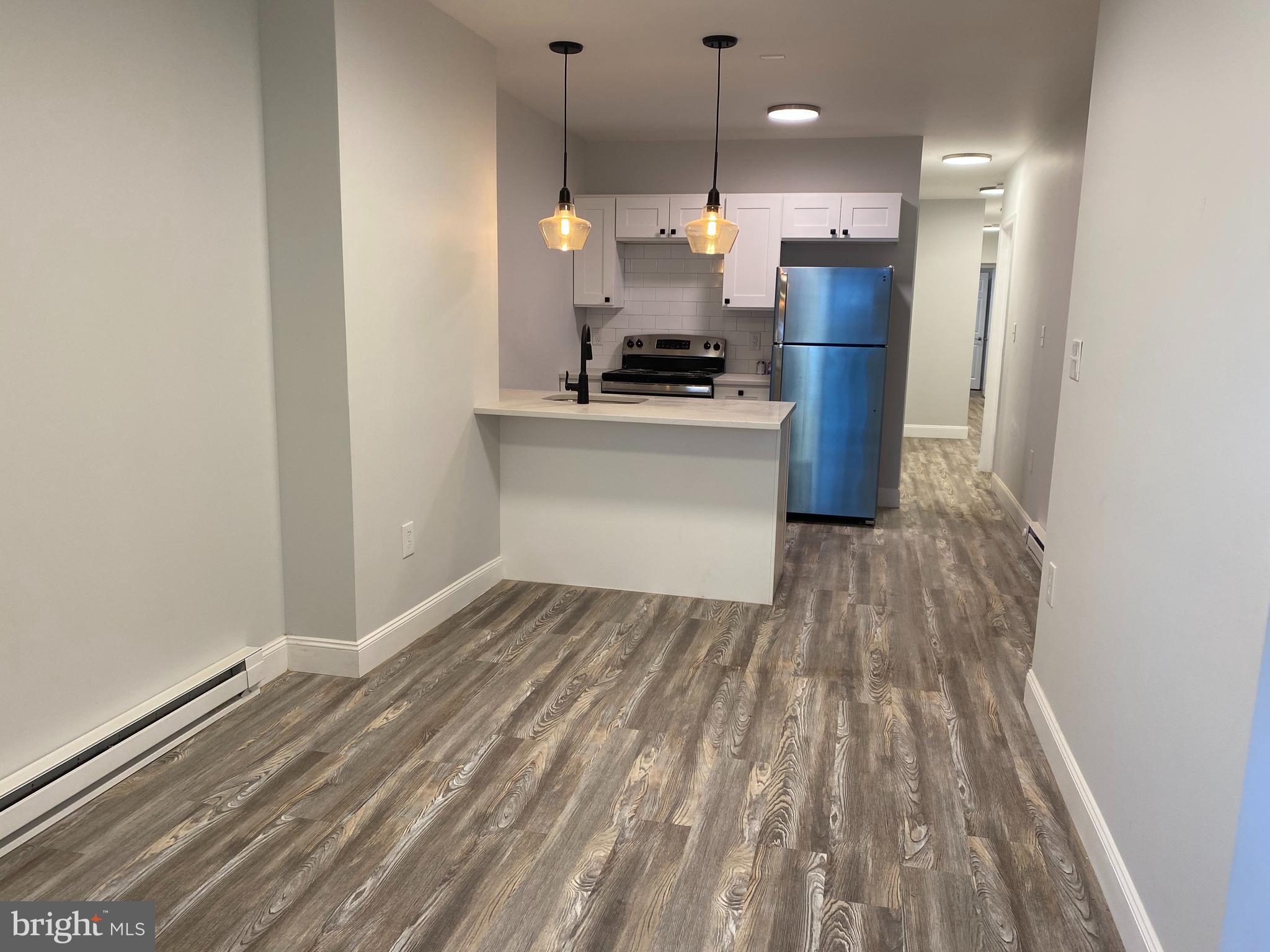 Affordable 3 bedroom, 1 bathroom unit now available! Property features stunning updated kitchen and bathroom, open concept, on site washer/dryer, ample street parking, basement and rear yard. Is located near an abundance of public transportation including but not limited to subways, buses, Broad Street and the Roosevelt Boulevard. And finally, is within walking distance of Temple Medicine campus making the commute a breeze for all you students and young professionals. So what are you waiting for? Hurry and schedule your appointment today!