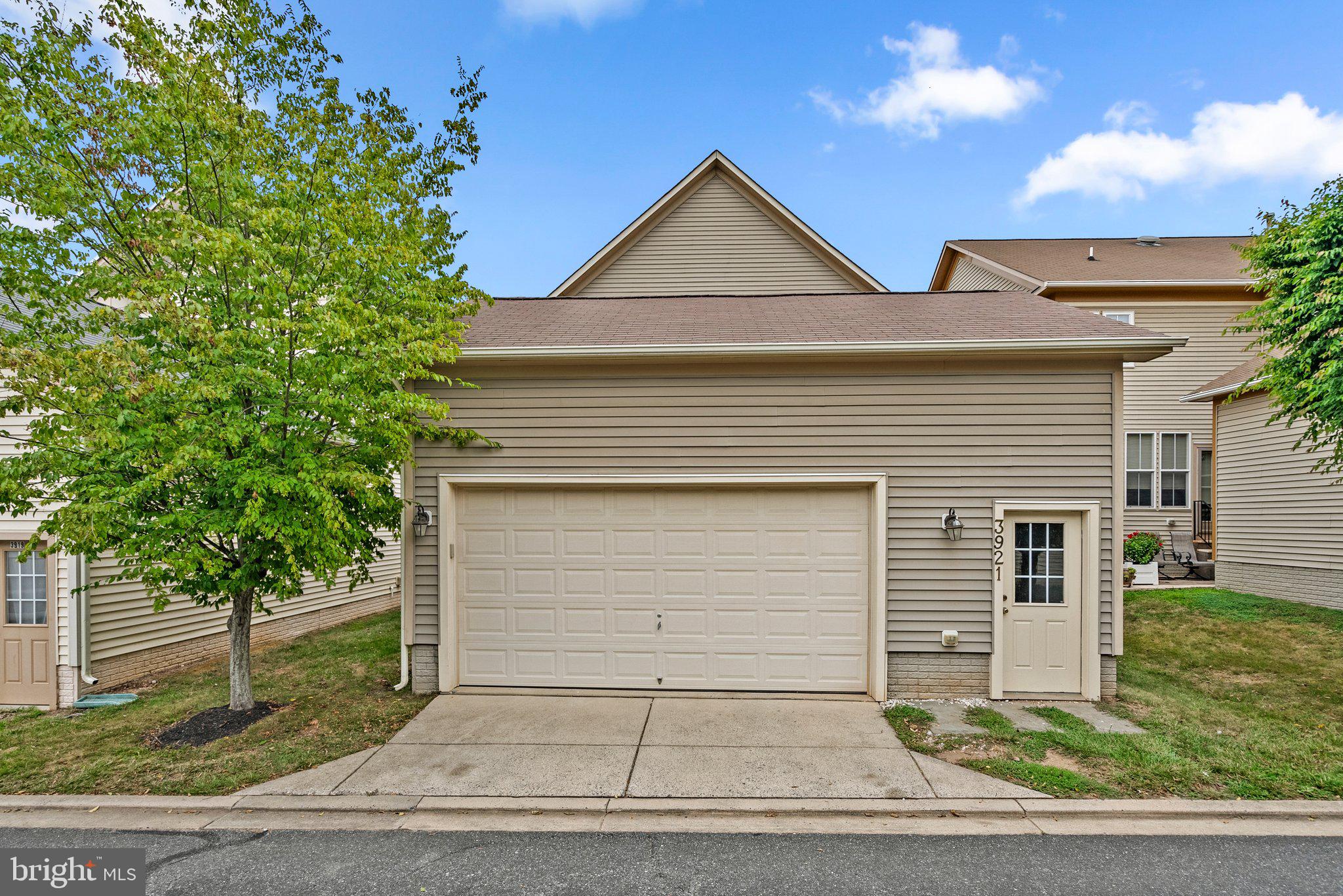 URBANA HIGHLANDS - Residential