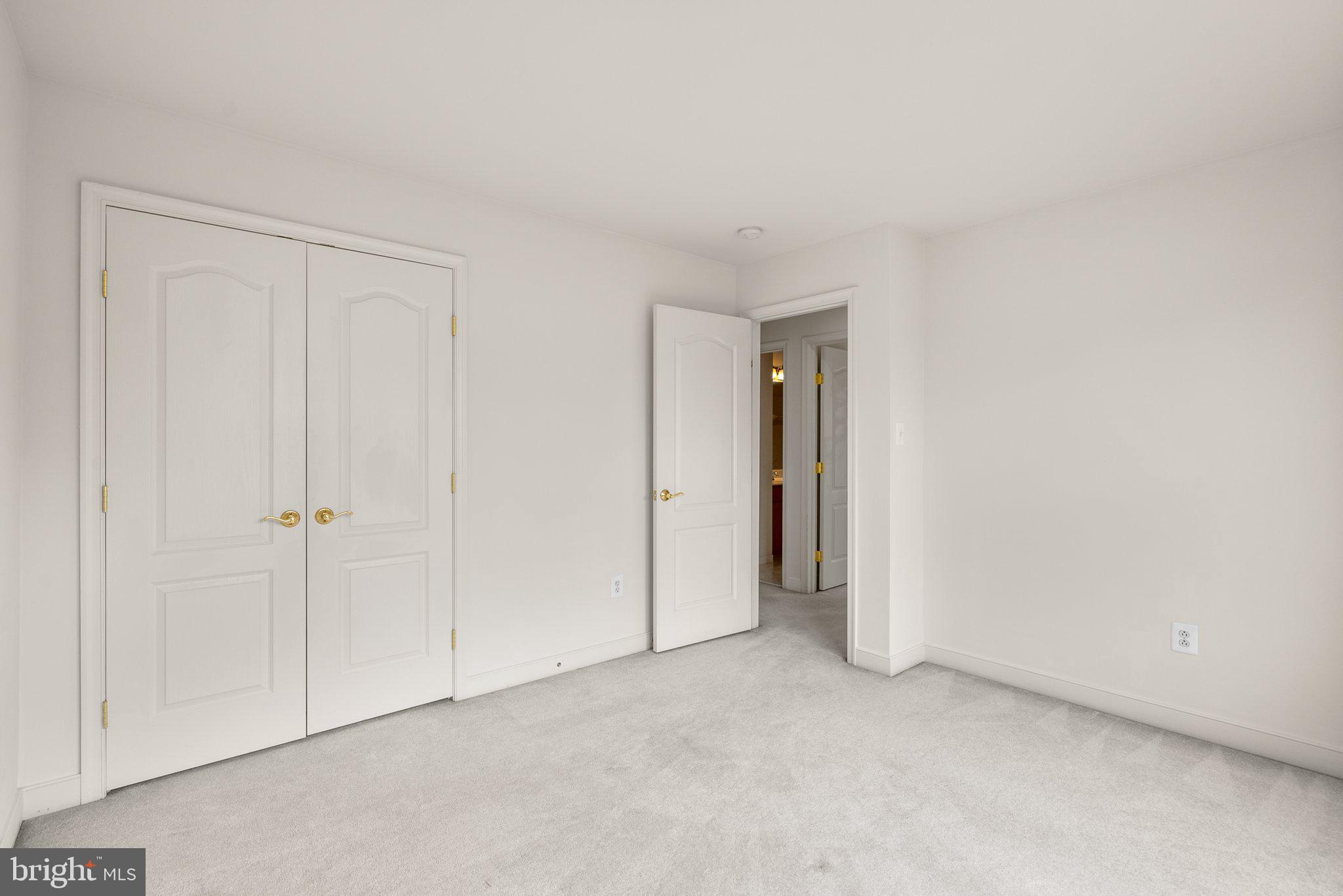 URBANA HIGHLANDS - Residential