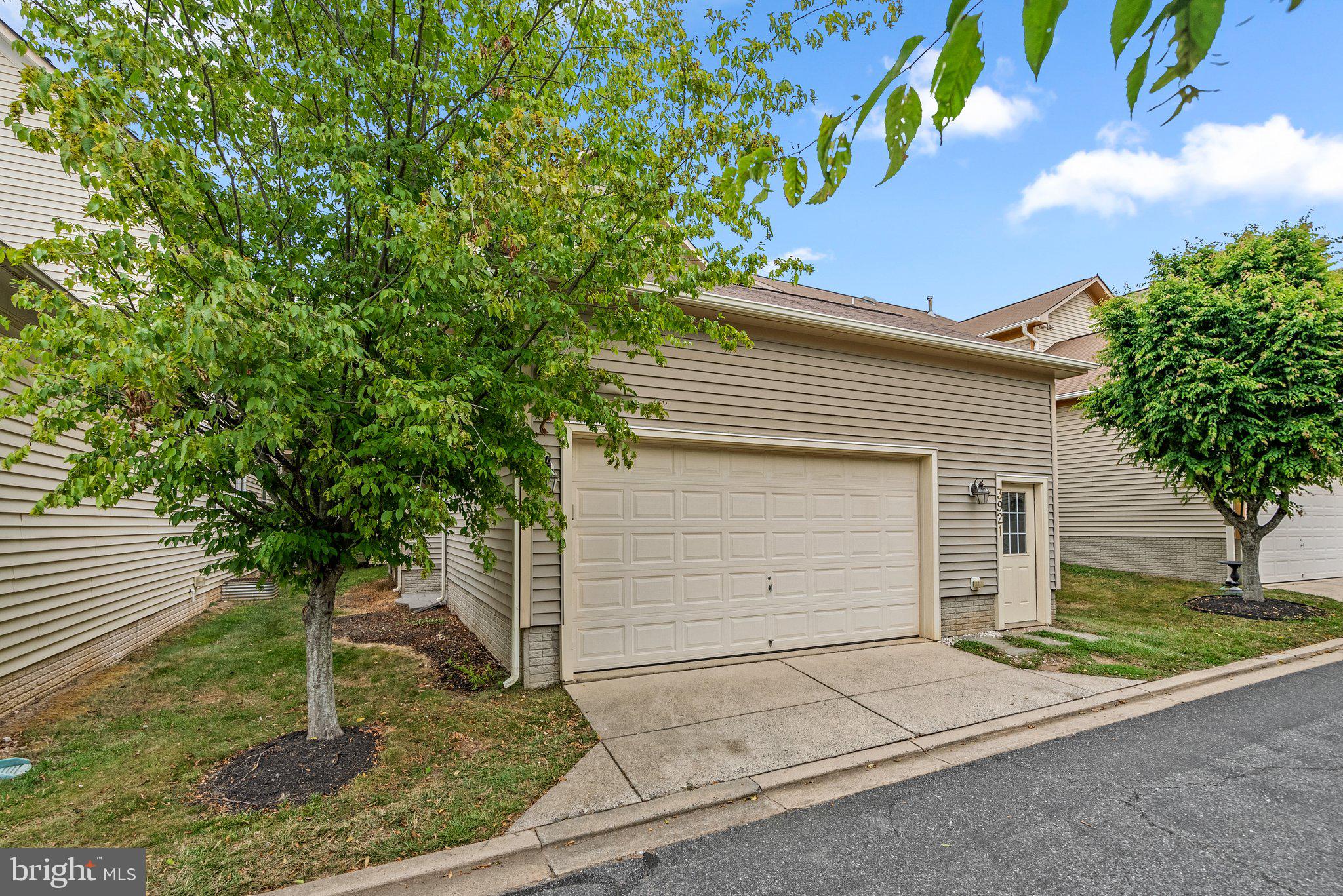 URBANA HIGHLANDS - Residential