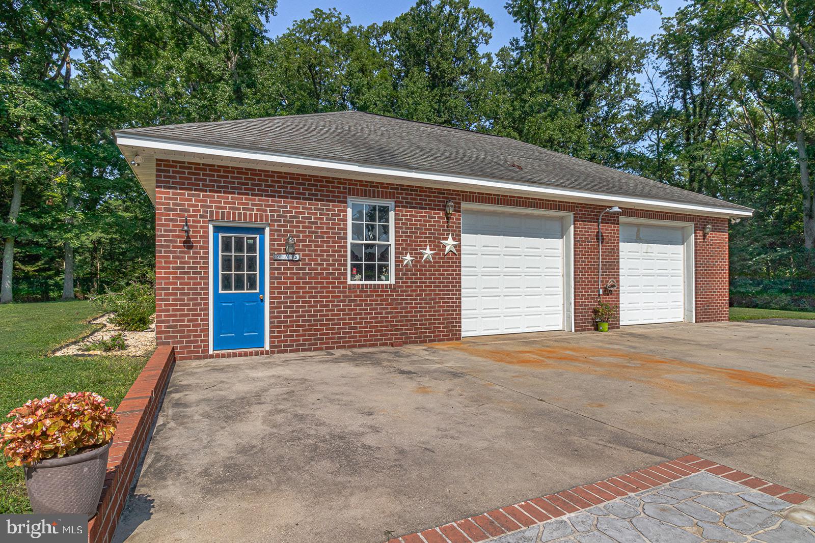 COAN HARBOUR ESTATES - Residential