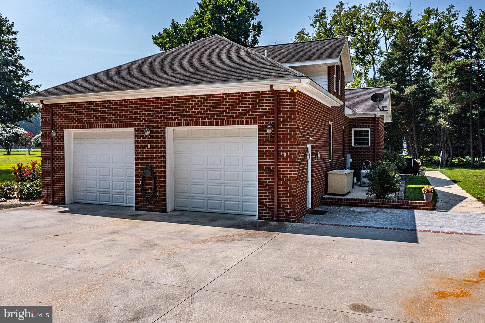 COAN HARBOUR ESTATES - Residential