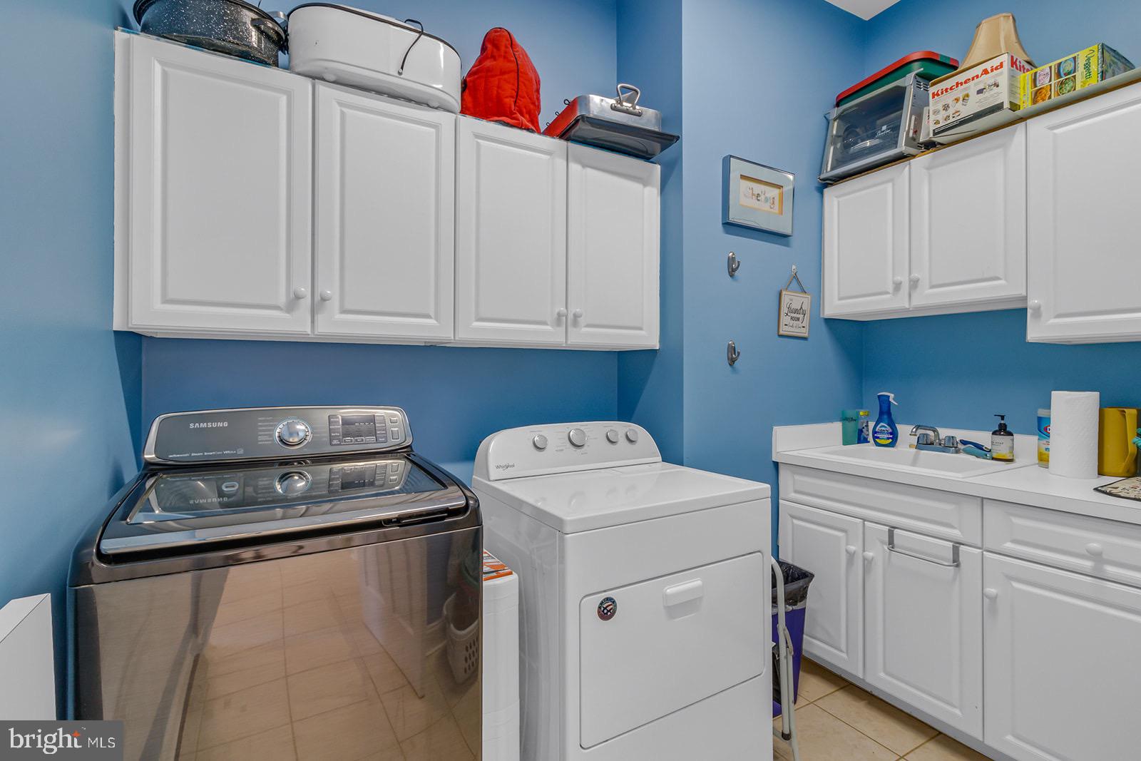 COAN HARBOUR ESTATES - Residential