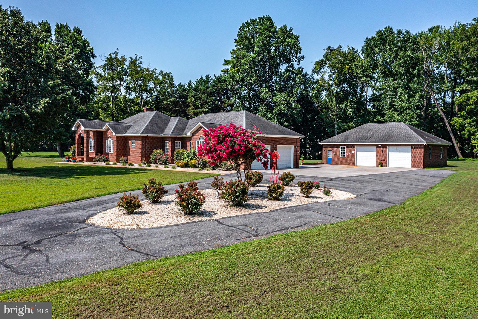 COAN HARBOUR ESTATES - Residential