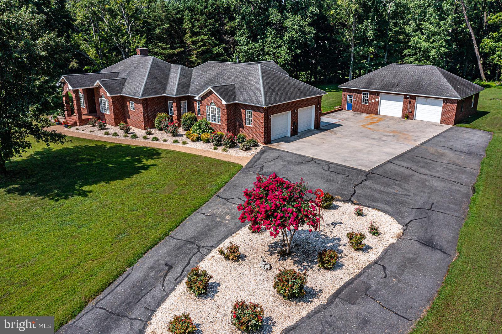 COAN HARBOUR ESTATES - Residential