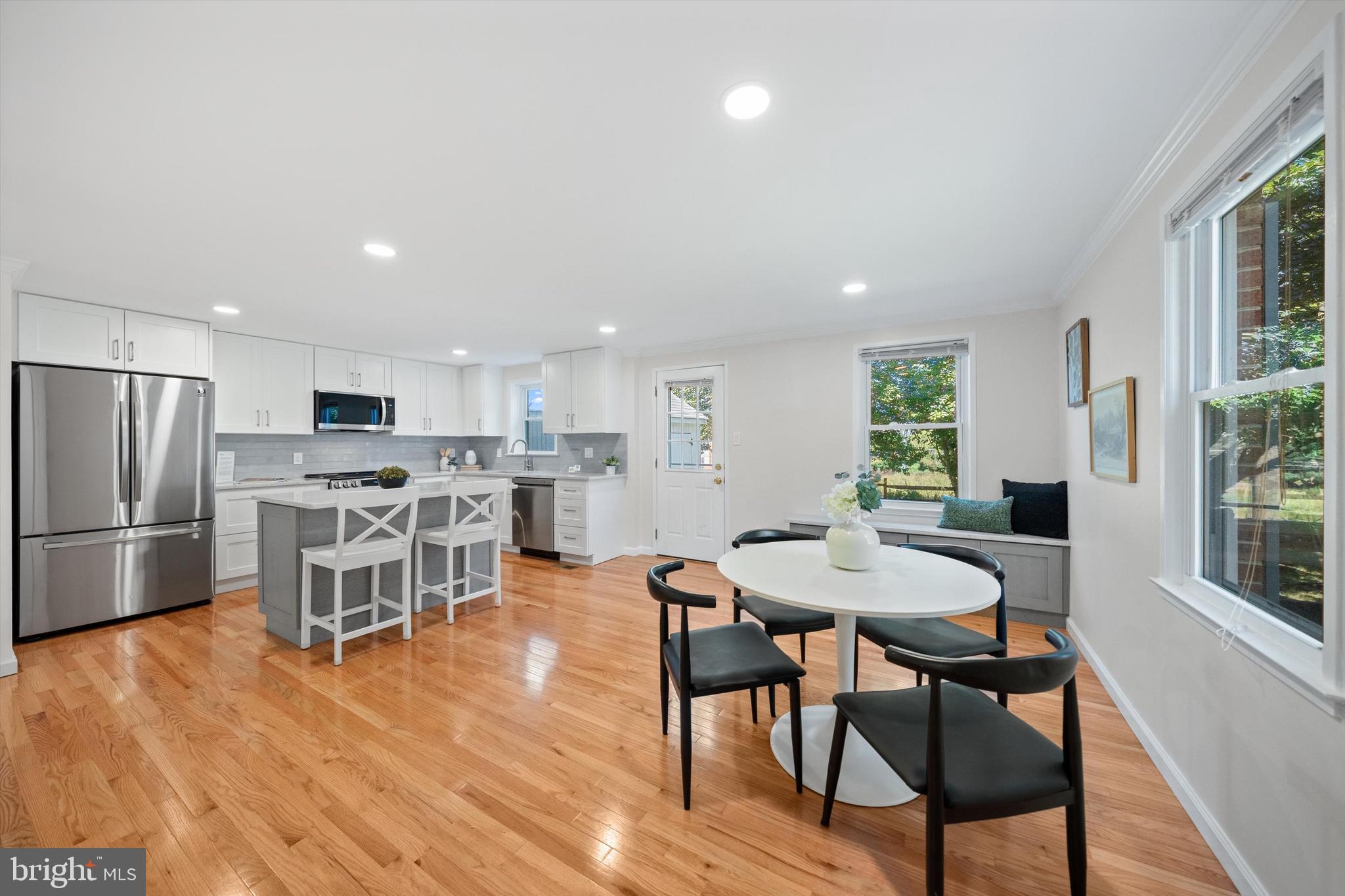 FALLSREACH - Residential