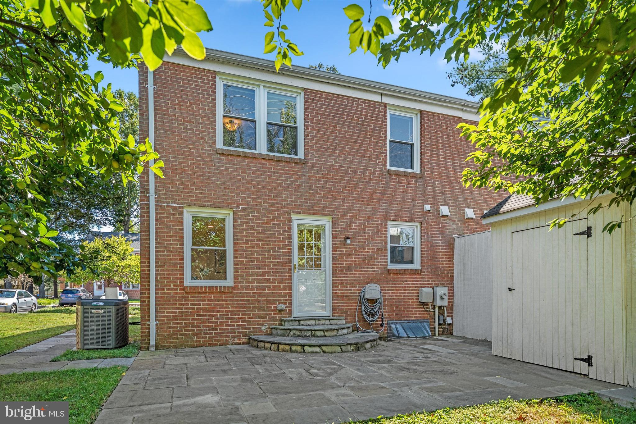 FALLSREACH - Residential