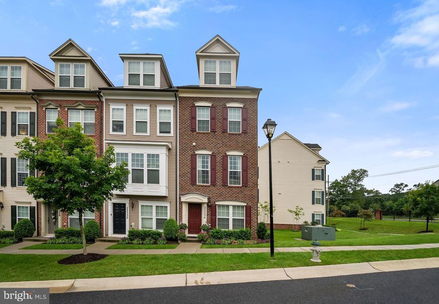 Offers, if any, due Sun 3/14 by 8PM** Fabulous 3-bed 2.5-bath 4-level end-unit townhome in sought-after Gallery Park in Clarksburg! The main level of this meticulously-kept "like-new" home features 9 ft ceilings, recessed lighting, gorgeous upgraded floors, powder room, and tons of natural light due to large windows, patio doors and three-sides of exposure. Open layout with space for dining room, breakfast area, living room and kitchen. The center-piece of this home is the Chef's Kitchen which boasts 42" white cabinets, 5-burner gas convection range with grill/griddle, stainless-steel Energy-Star appliances, and granite countertops including massive island for entertaining. Custom-added cabinets and countertop increase kitchen capacity by nearly 50%! Owner's suite offers spacious walk-in closet and spa-like bathroom with stand up-shower and dual vanity. Washer and dryer are ideally located on bedroom-level for convenience. Two additional bedrooms on 3rd and 4th floors with hall bath. Large upper-level loft area provides flex space perfect for an in-home office, den, or rec room. Enjoy your morning coffee or take in the evening sunsets on the private main-level balcony! 1-car garage with partially-covered driveway for second car and plenty of guest parking nearby. Low-maintenance Certainteed vinyl siding and architectural roof shingles. Energy wise home including high-efficiency gas furnace, 13 SEER AC, energy-efficient water heater, R-38 ceiling insulation, and low-E windows. Community includes walking paths, playground, and lounging area with fire pit. Just 5-min to Harris Teeter, restaurants and Clarksburg Premium Outlets. Less than 10-min to Wegmans, Home Depot, and multiple parks. Don't miss this rare find!