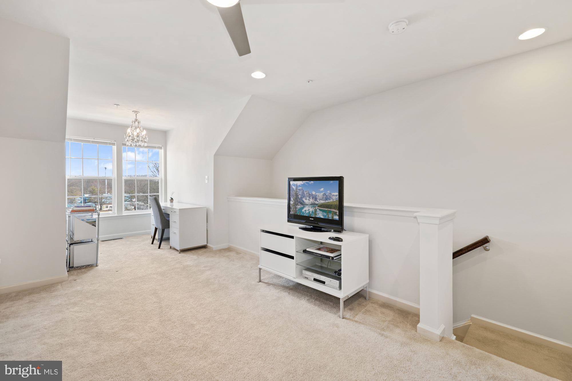 GALLERY PARK - Residential