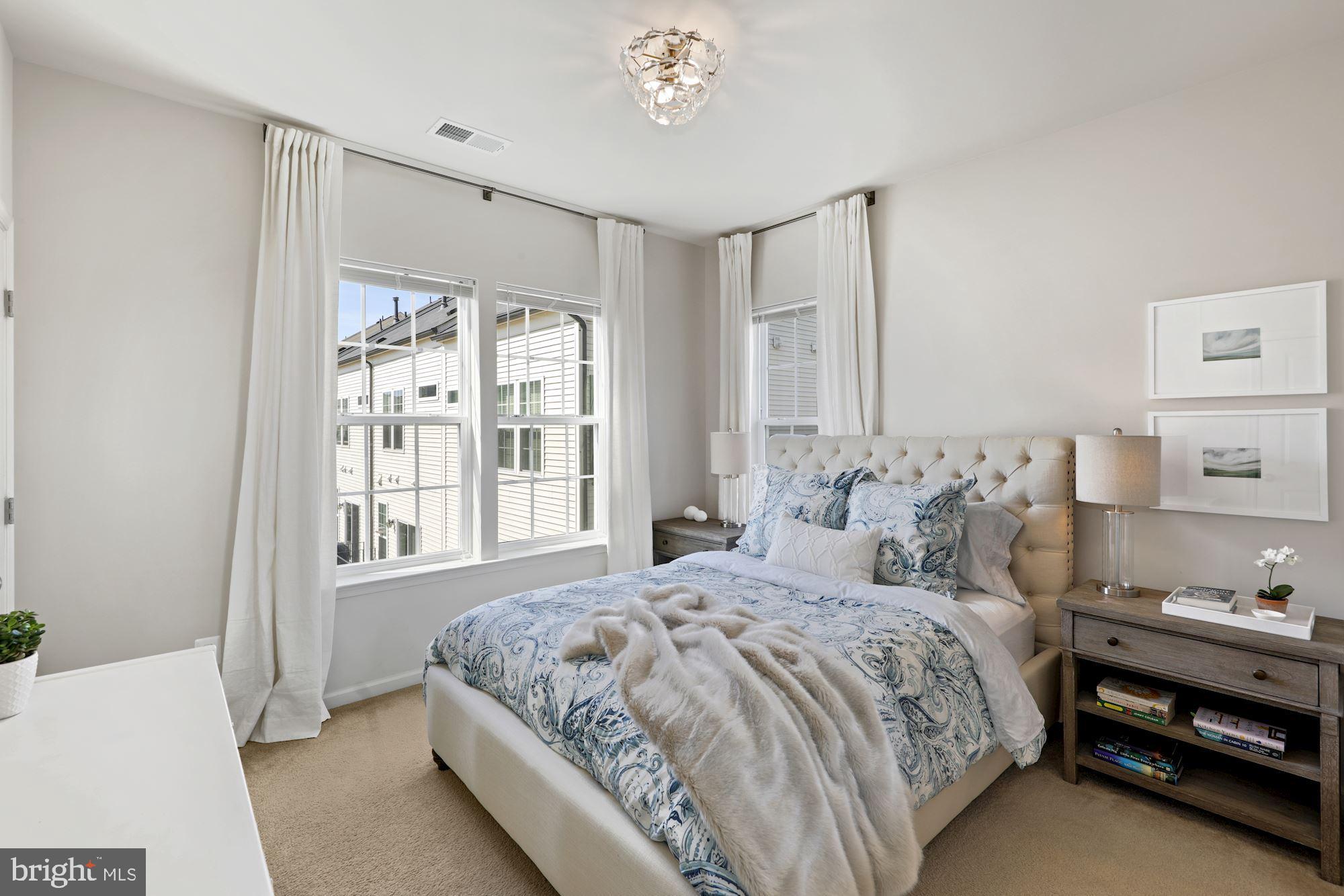 GALLERY PARK - Residential