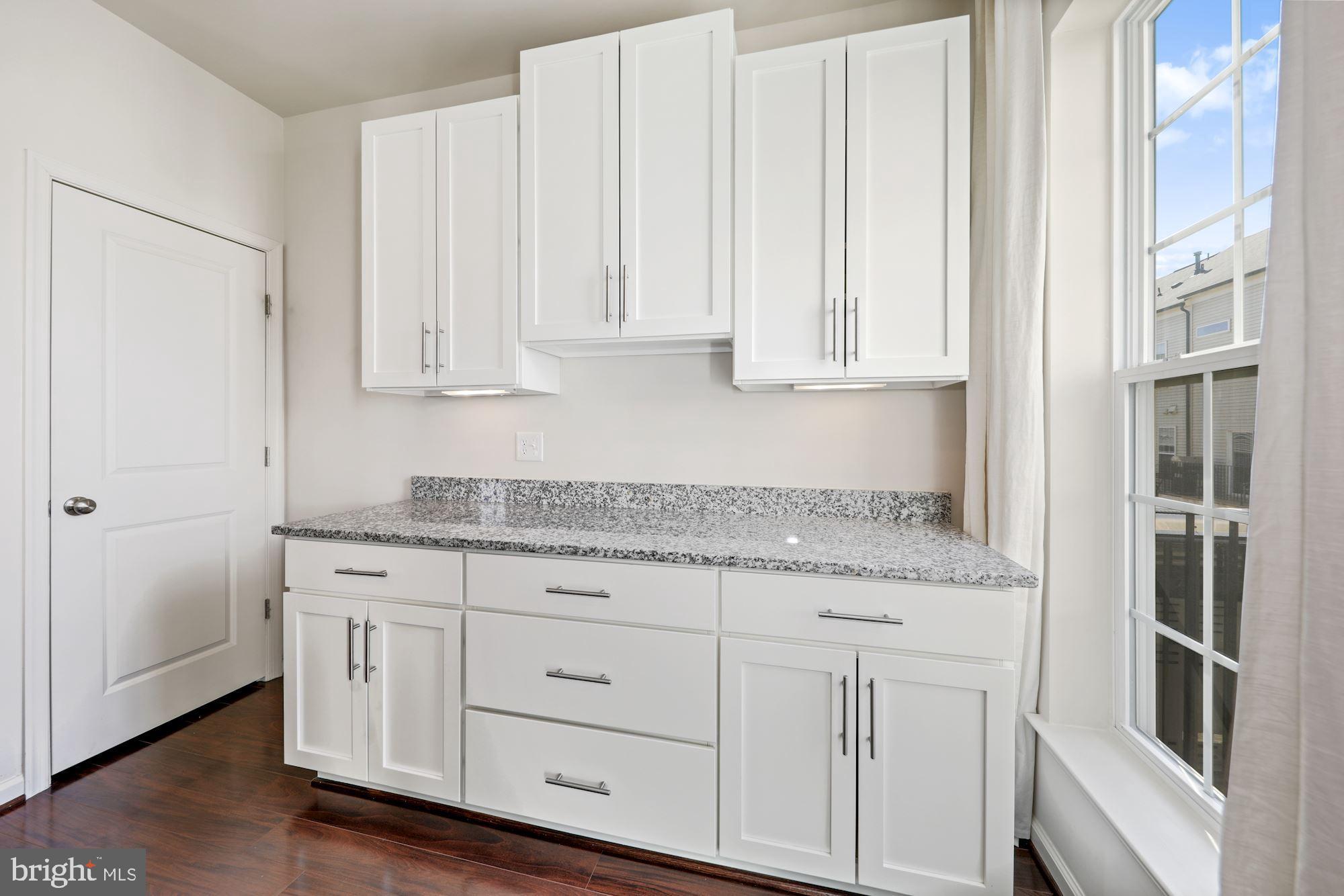 GALLERY PARK - Residential