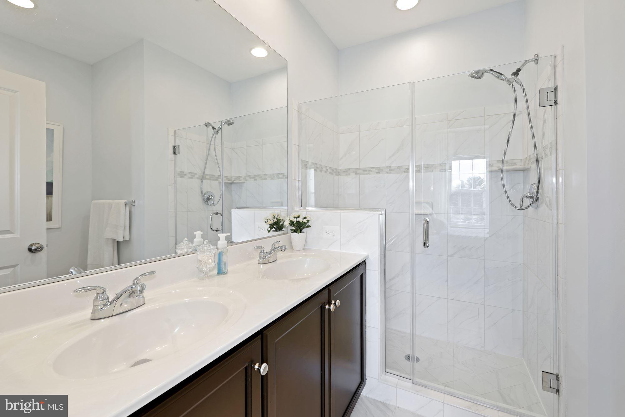 GALLERY PARK - Residential