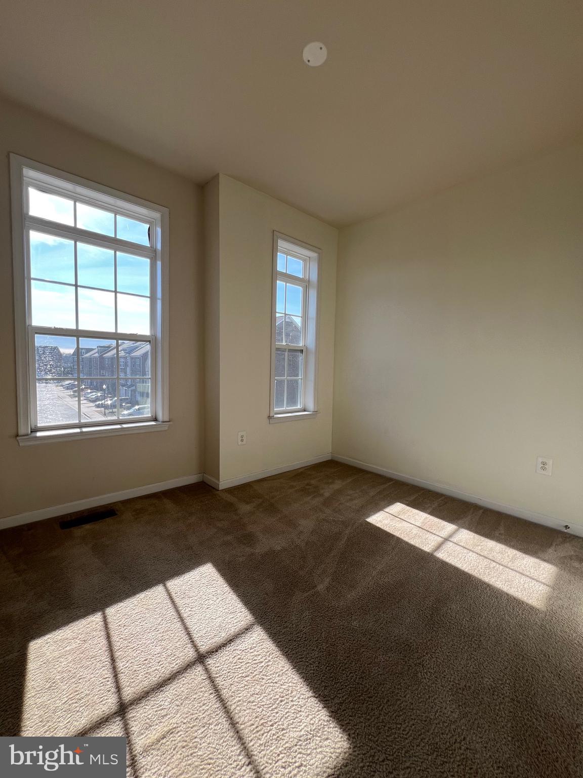 STONEBRIDGE - Residential Lease