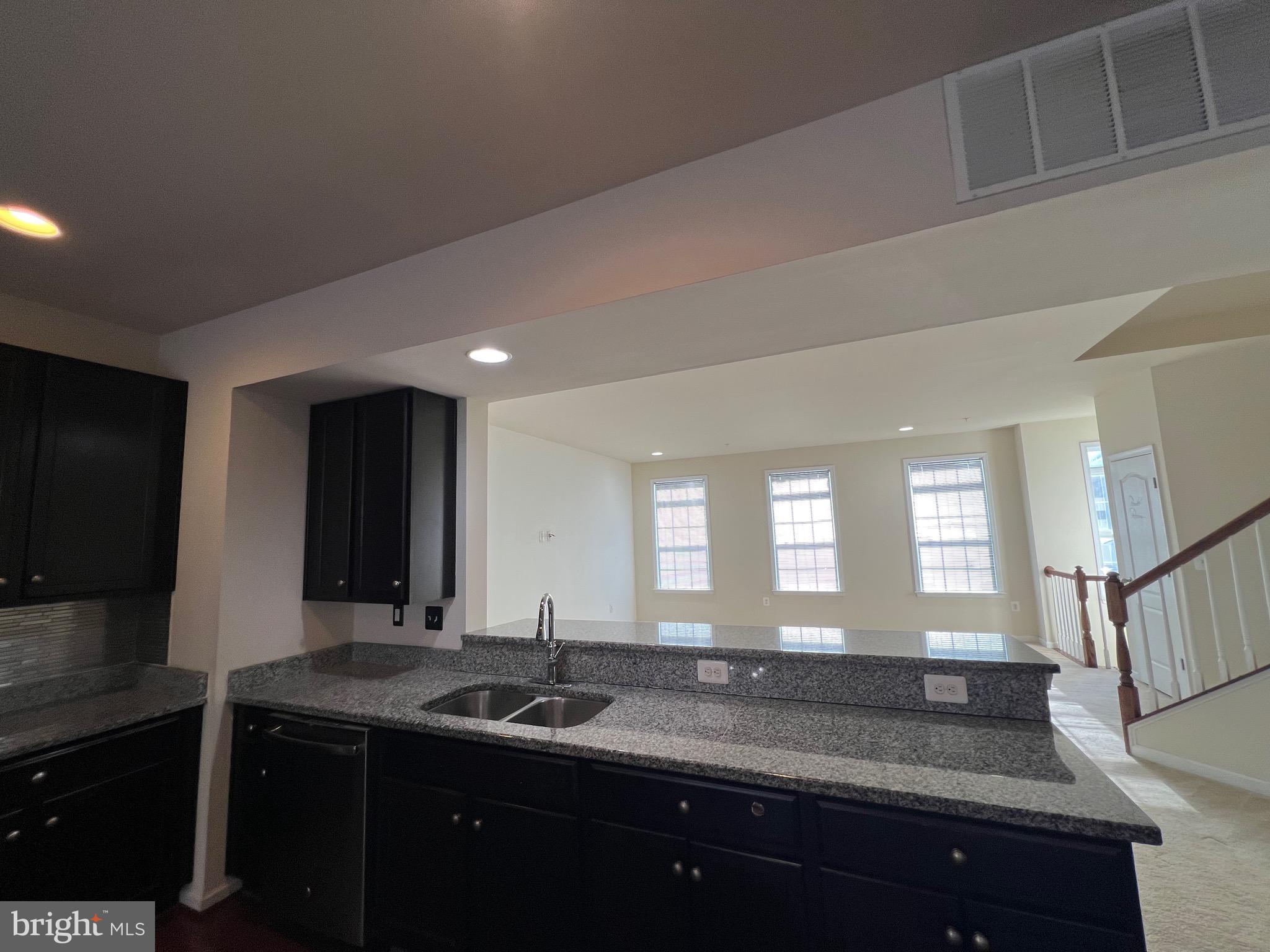 STONEBRIDGE - Residential Lease