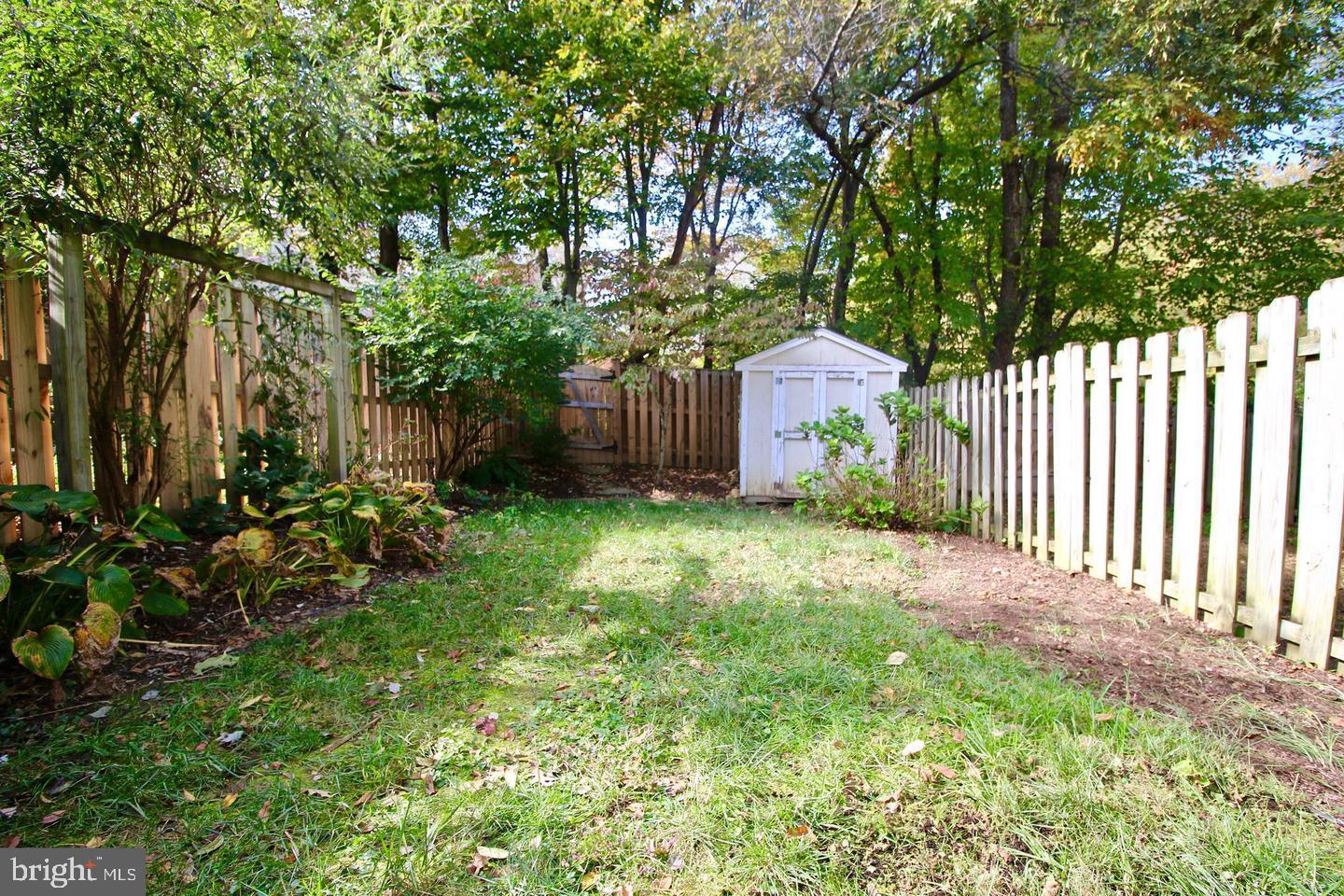 WOODSTREAM - Residential Lease