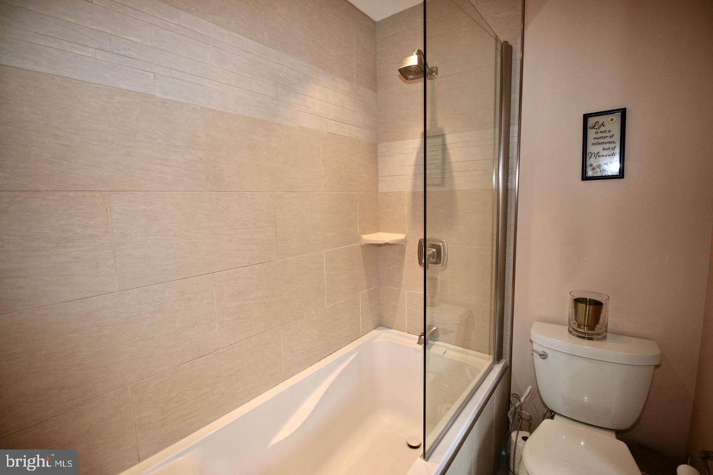 WOODSTREAM - Residential Lease