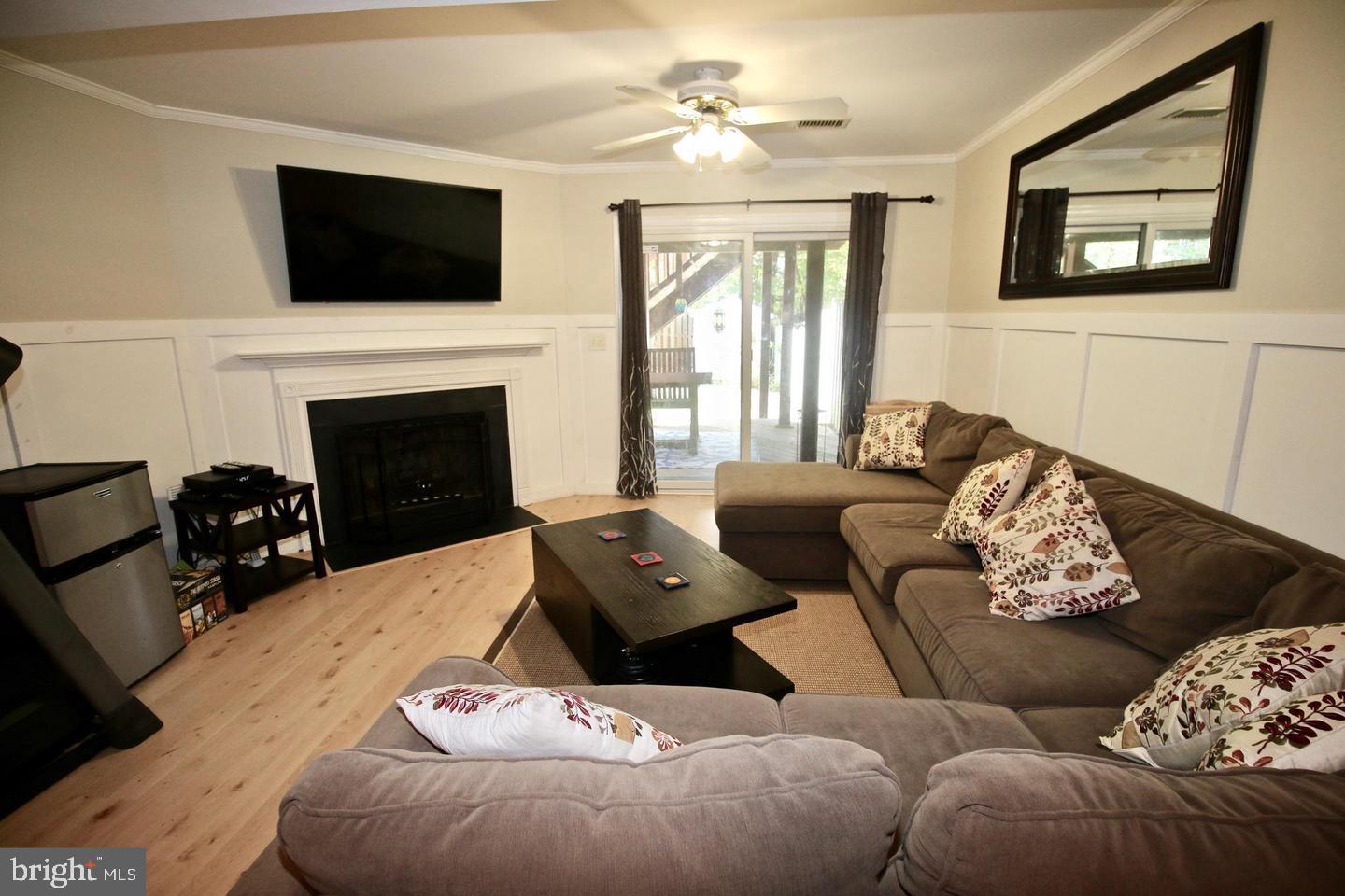 WOODSTREAM - Residential Lease