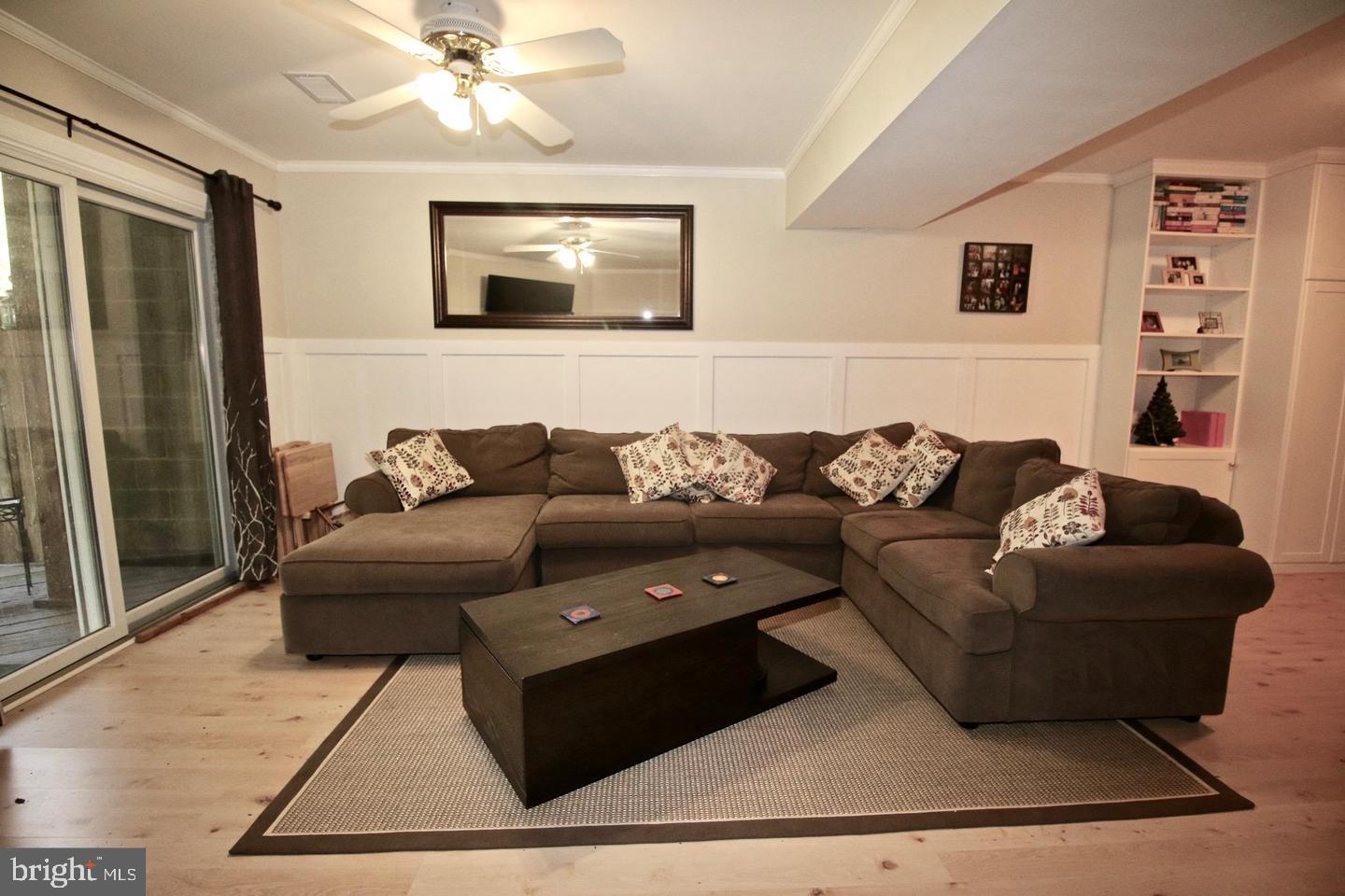 WOODSTREAM - Residential Lease