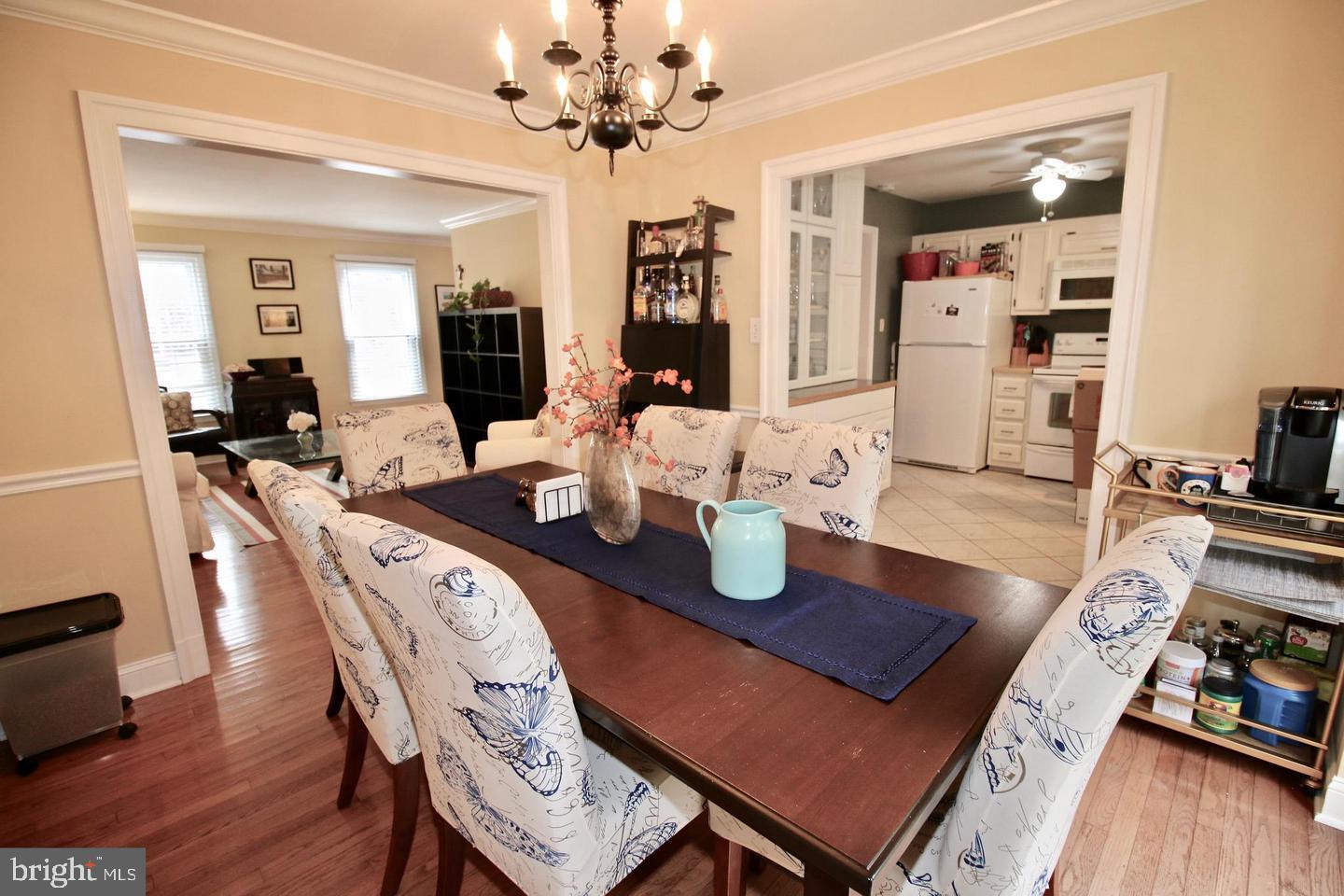 WOODSTREAM - Residential Lease