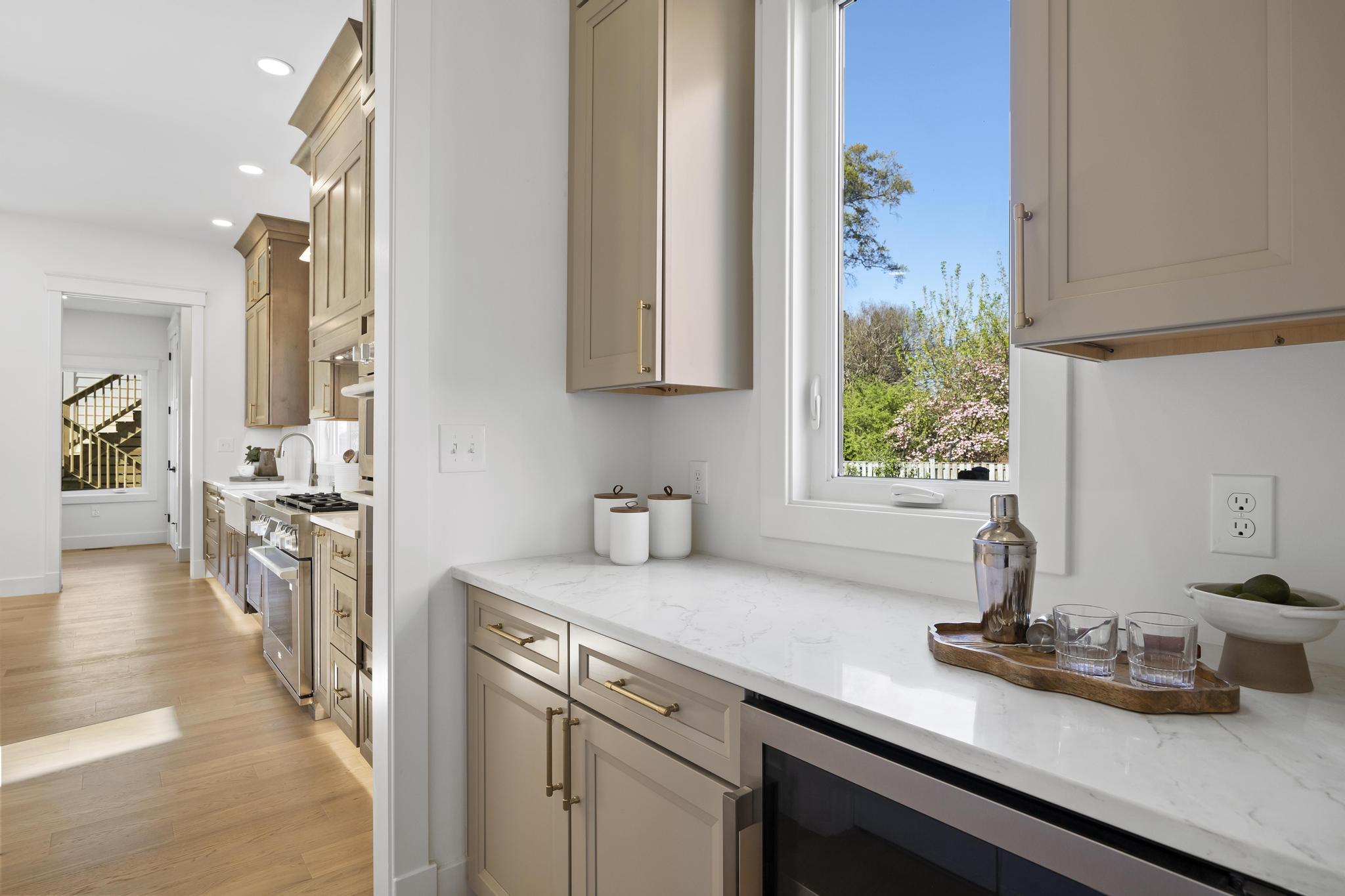DEL RAY/ROSEMONT - Residential