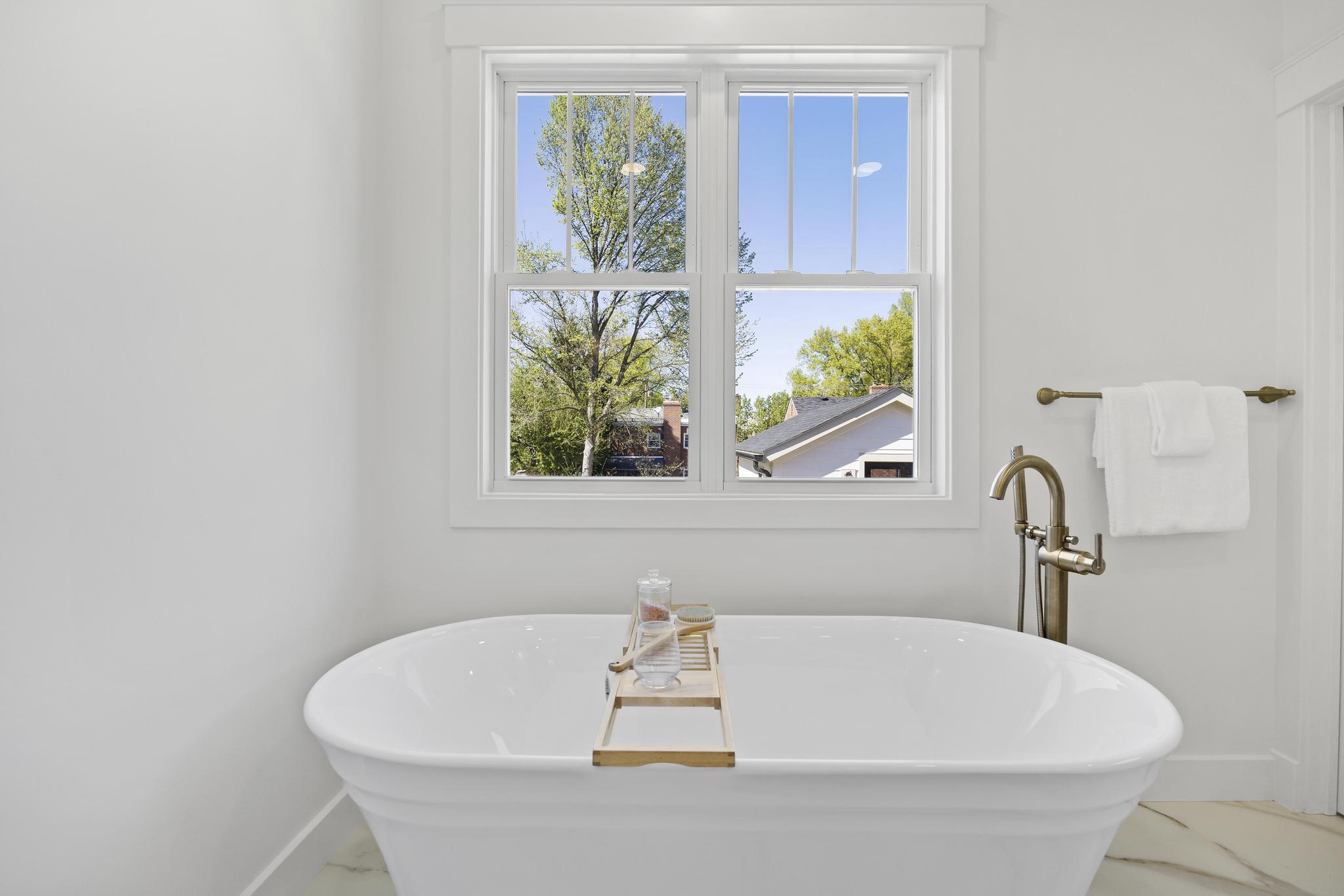DEL RAY/ROSEMONT - Residential