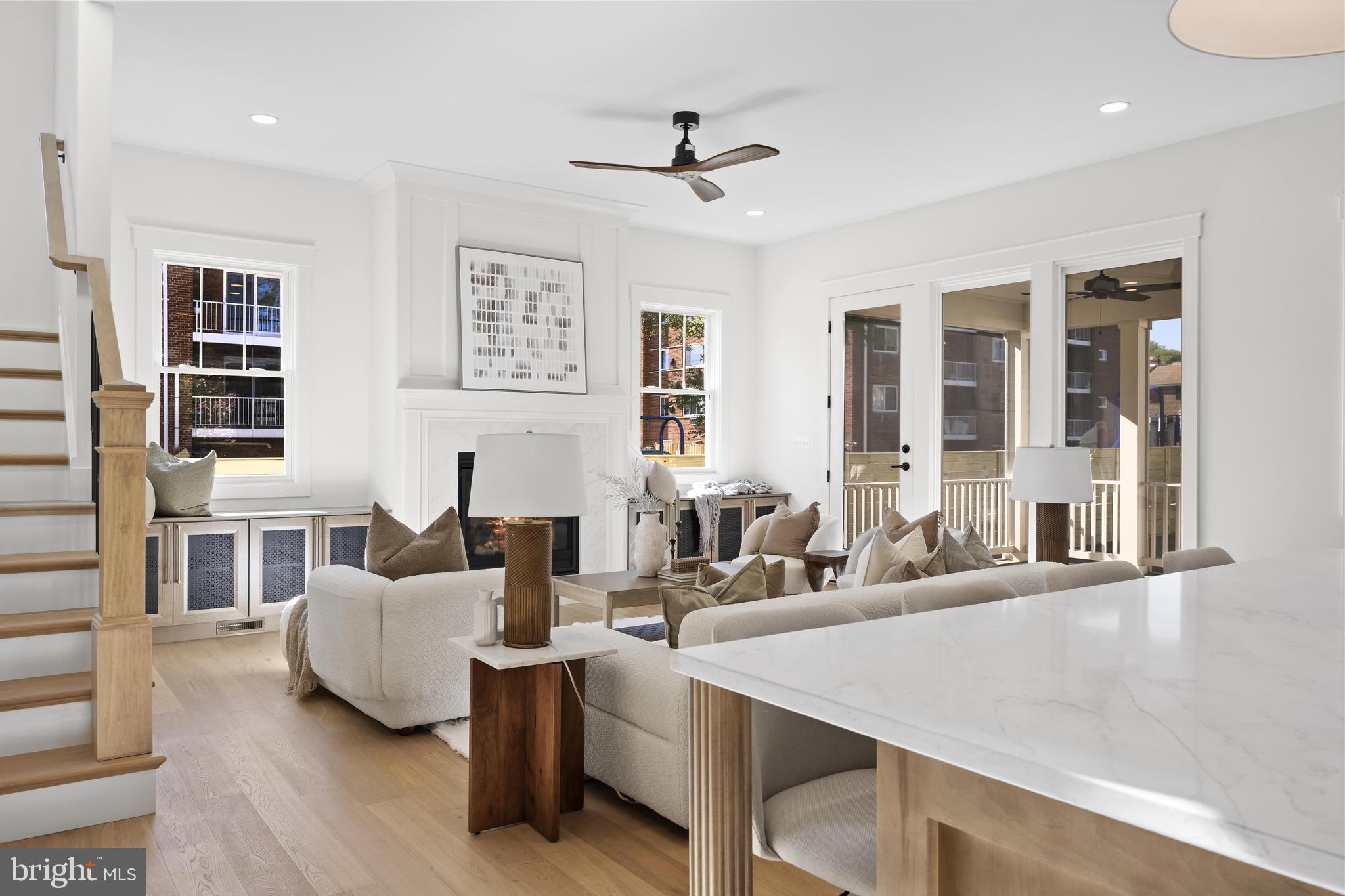 DEL RAY/ROSEMONT - Residential