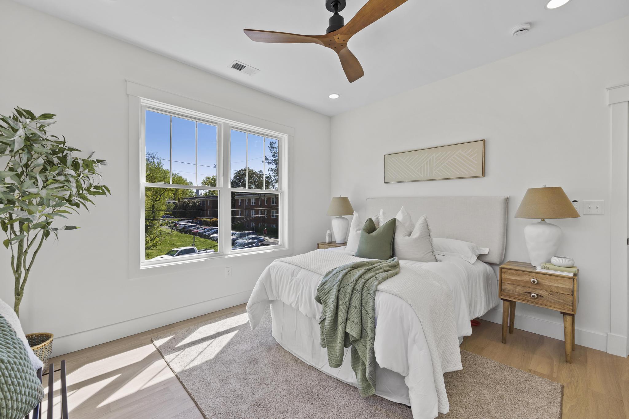 DEL RAY/ROSEMONT - Residential