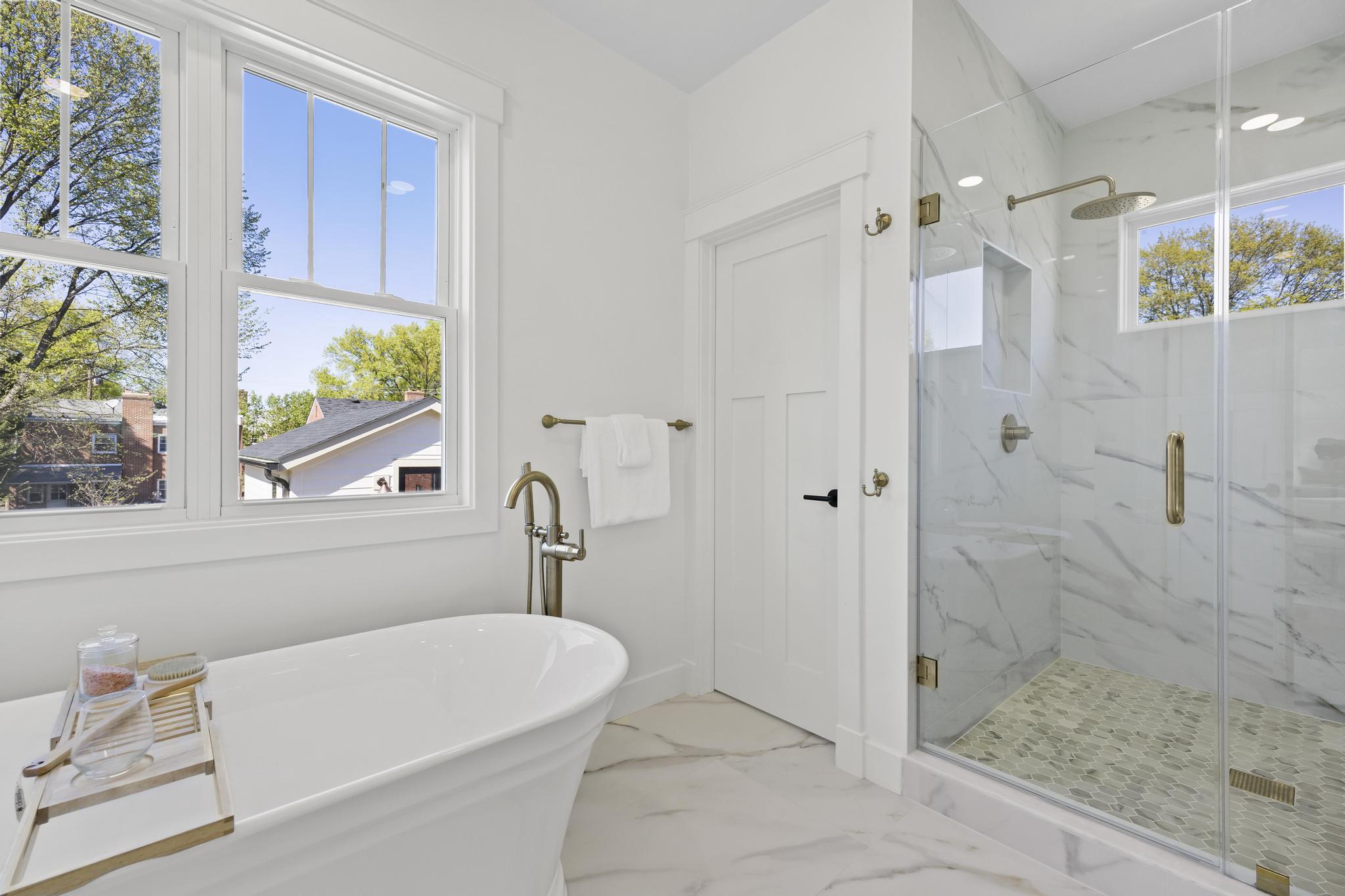 DEL RAY/ROSEMONT - Residential