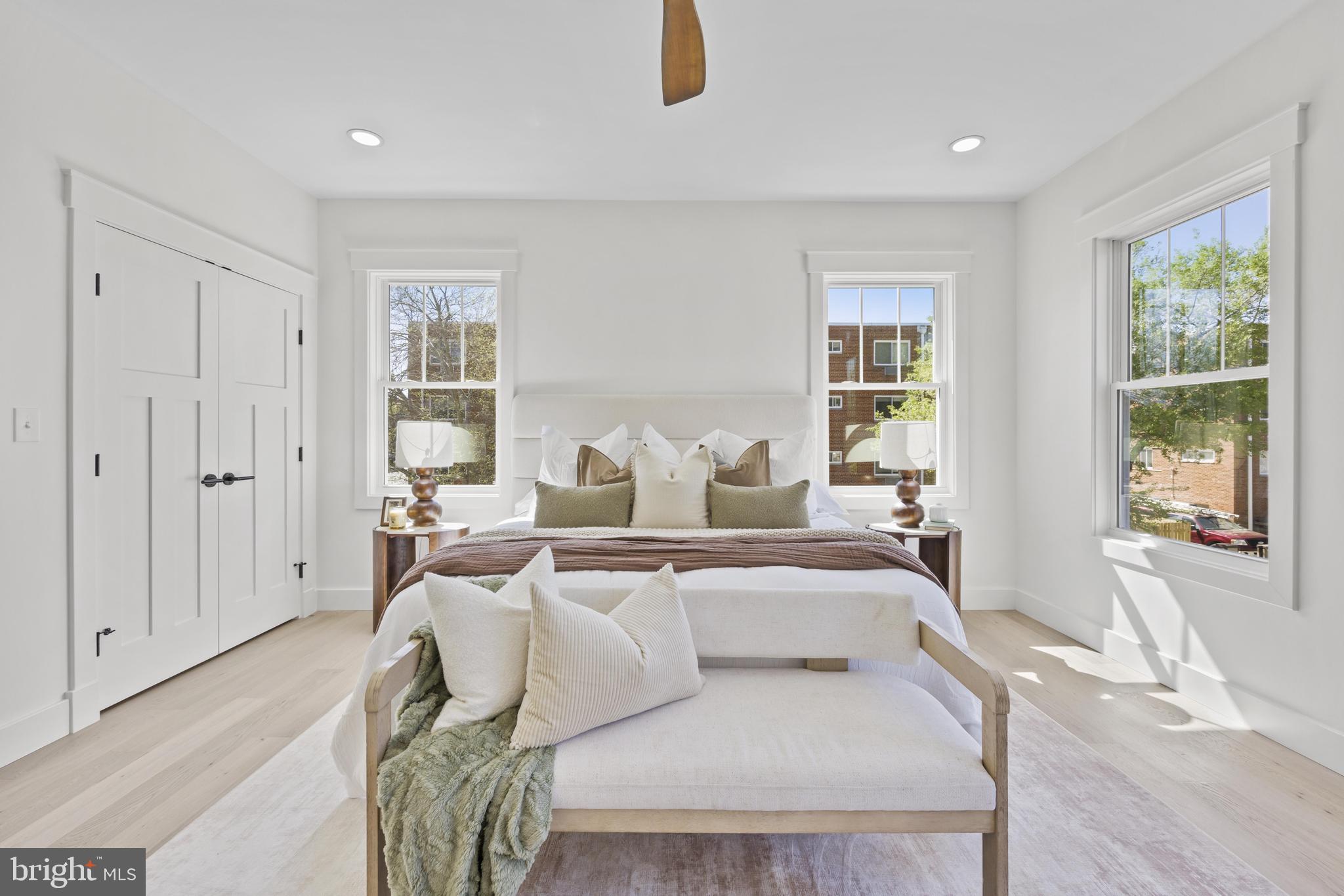 DEL RAY/ROSEMONT - Residential