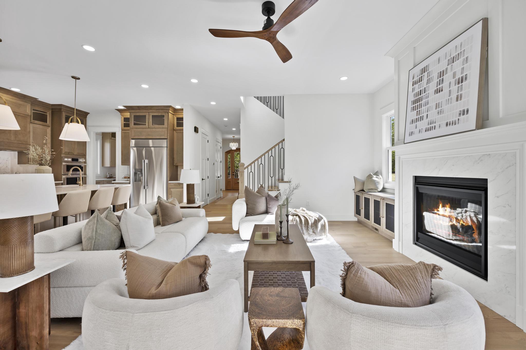 DEL RAY/ROSEMONT - Residential