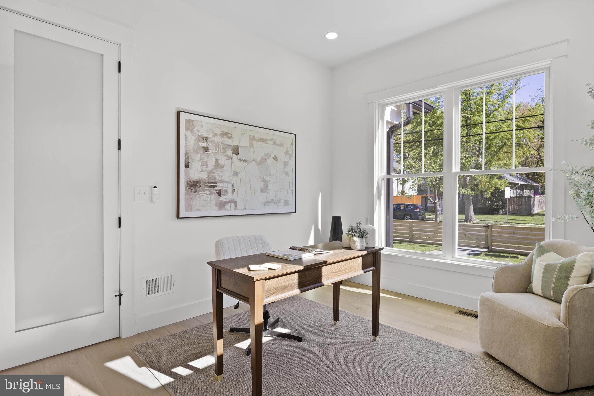 DEL RAY/ROSEMONT - Residential