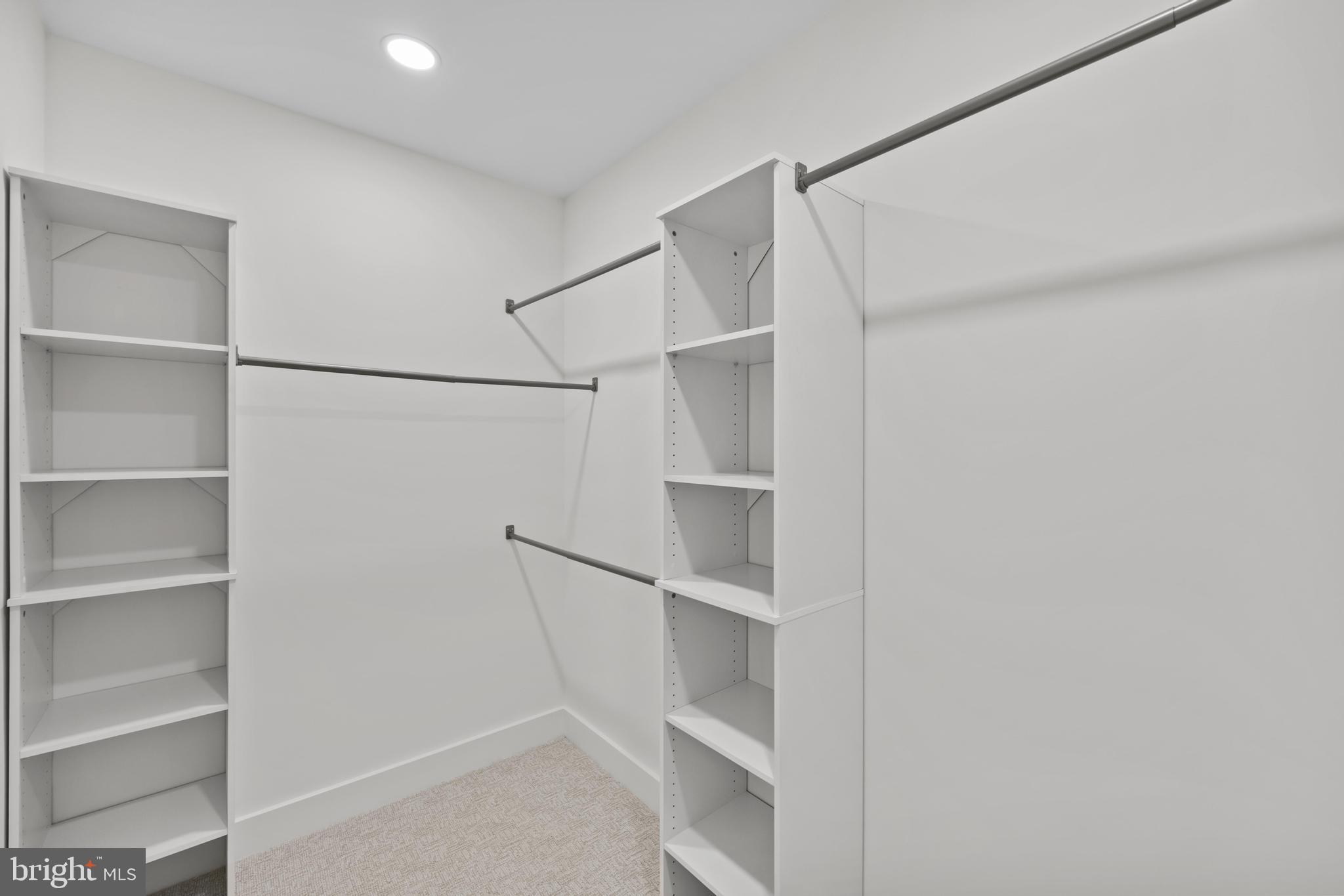 DEL RAY/ROSEMONT - Residential