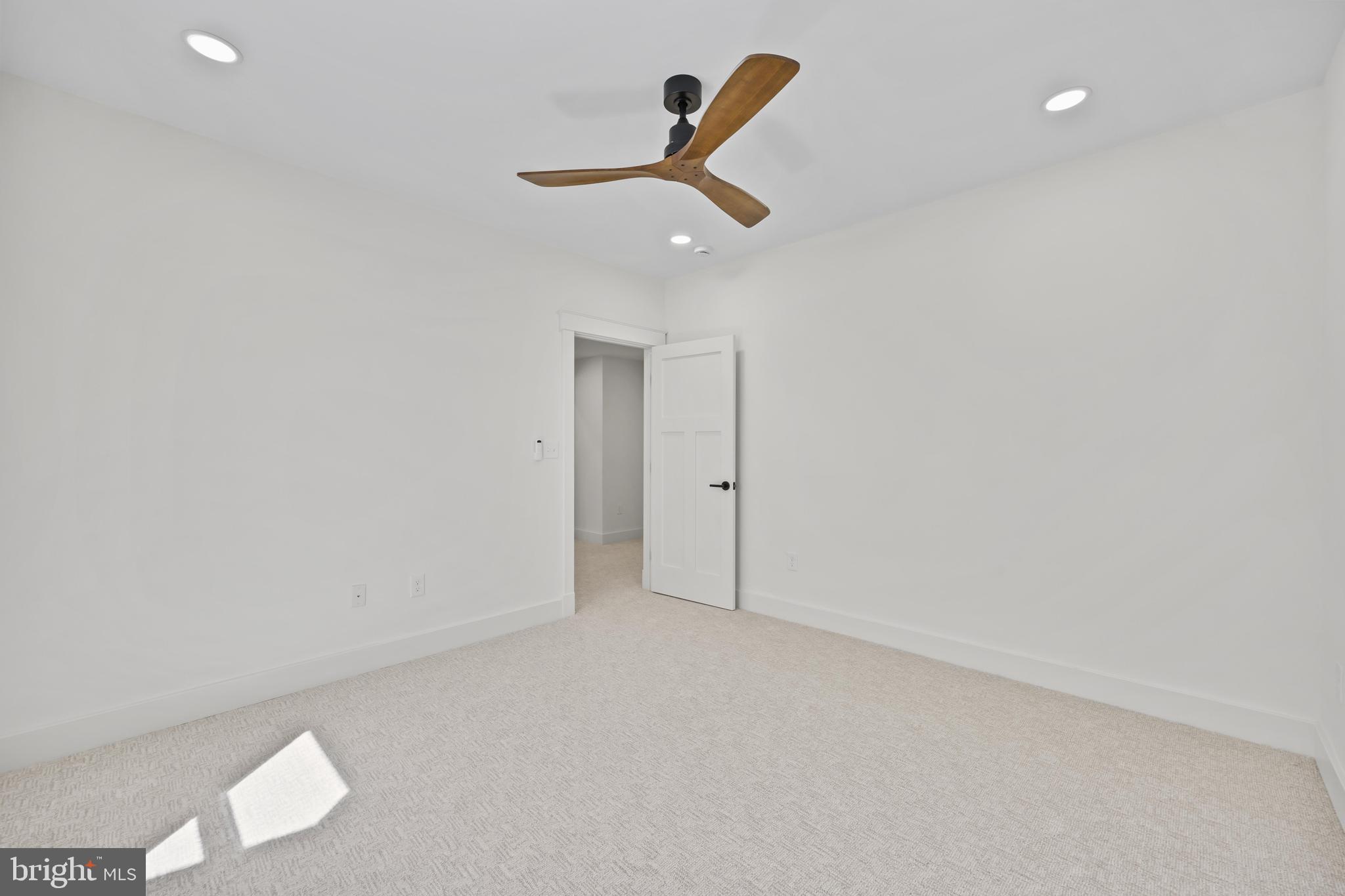 DEL RAY/ROSEMONT - Residential