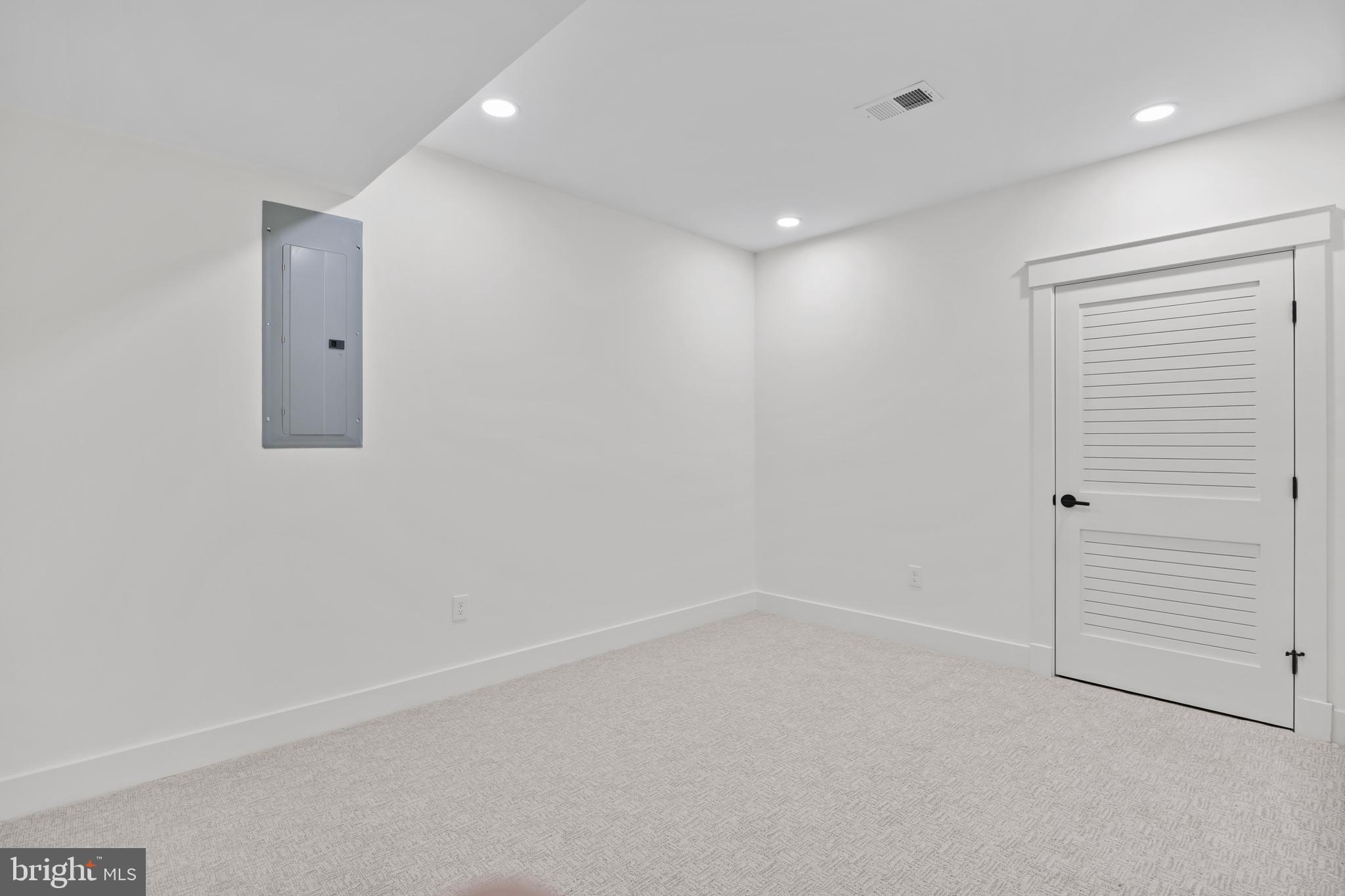 DEL RAY/ROSEMONT - Residential