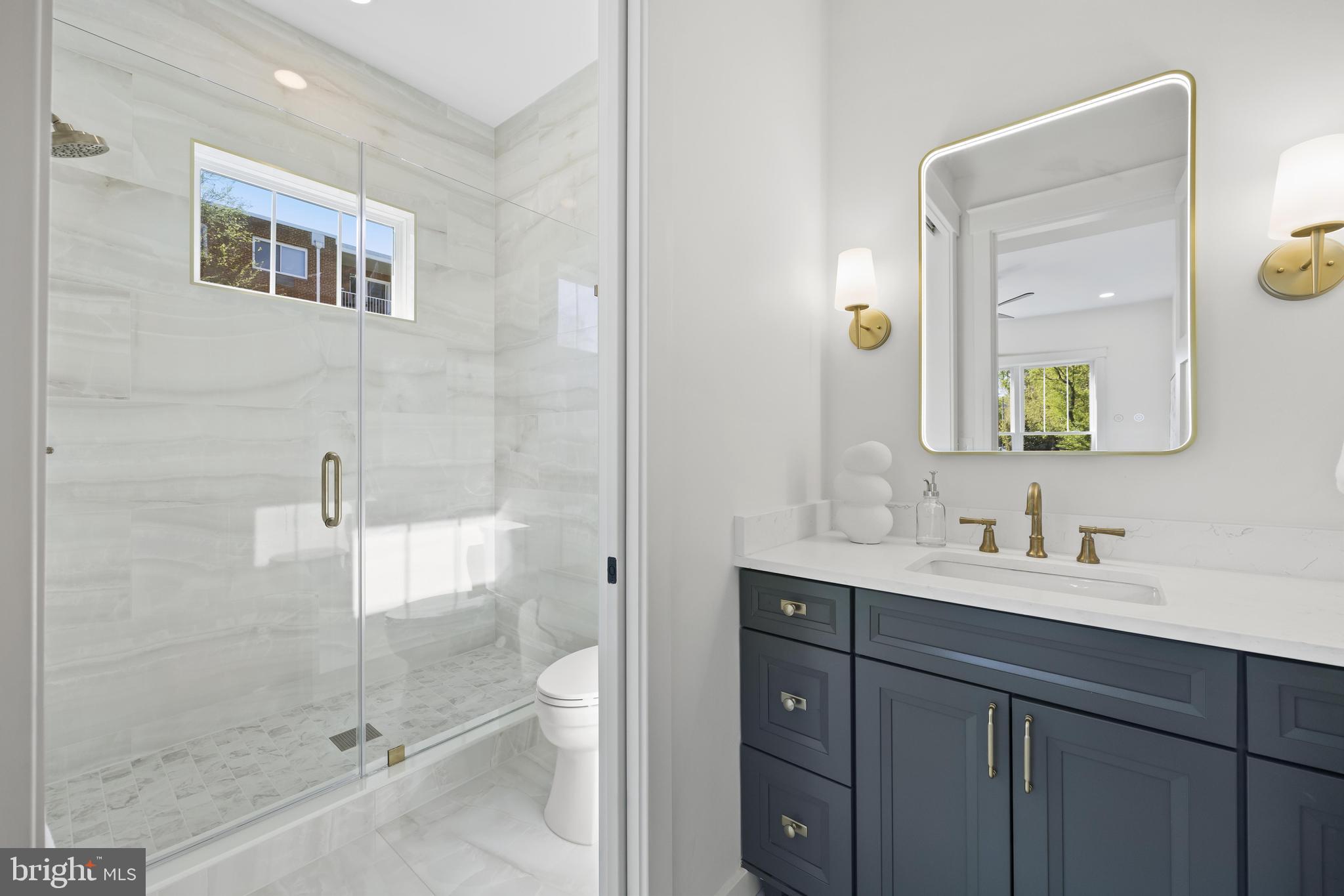 DEL RAY/ROSEMONT - Residential